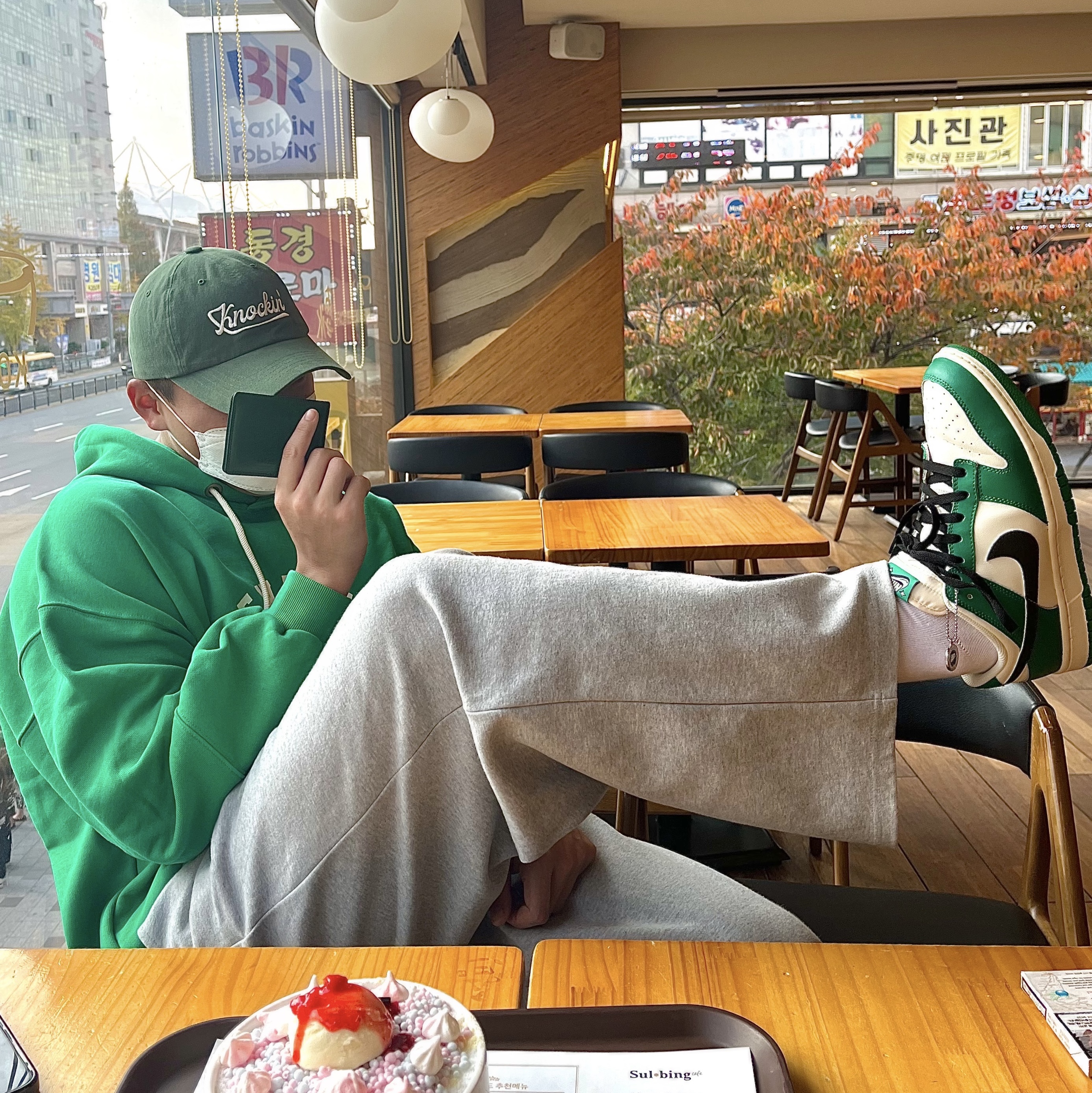 Nike Dunk Low Retro SE Jackpot Malachite 착용 스타일