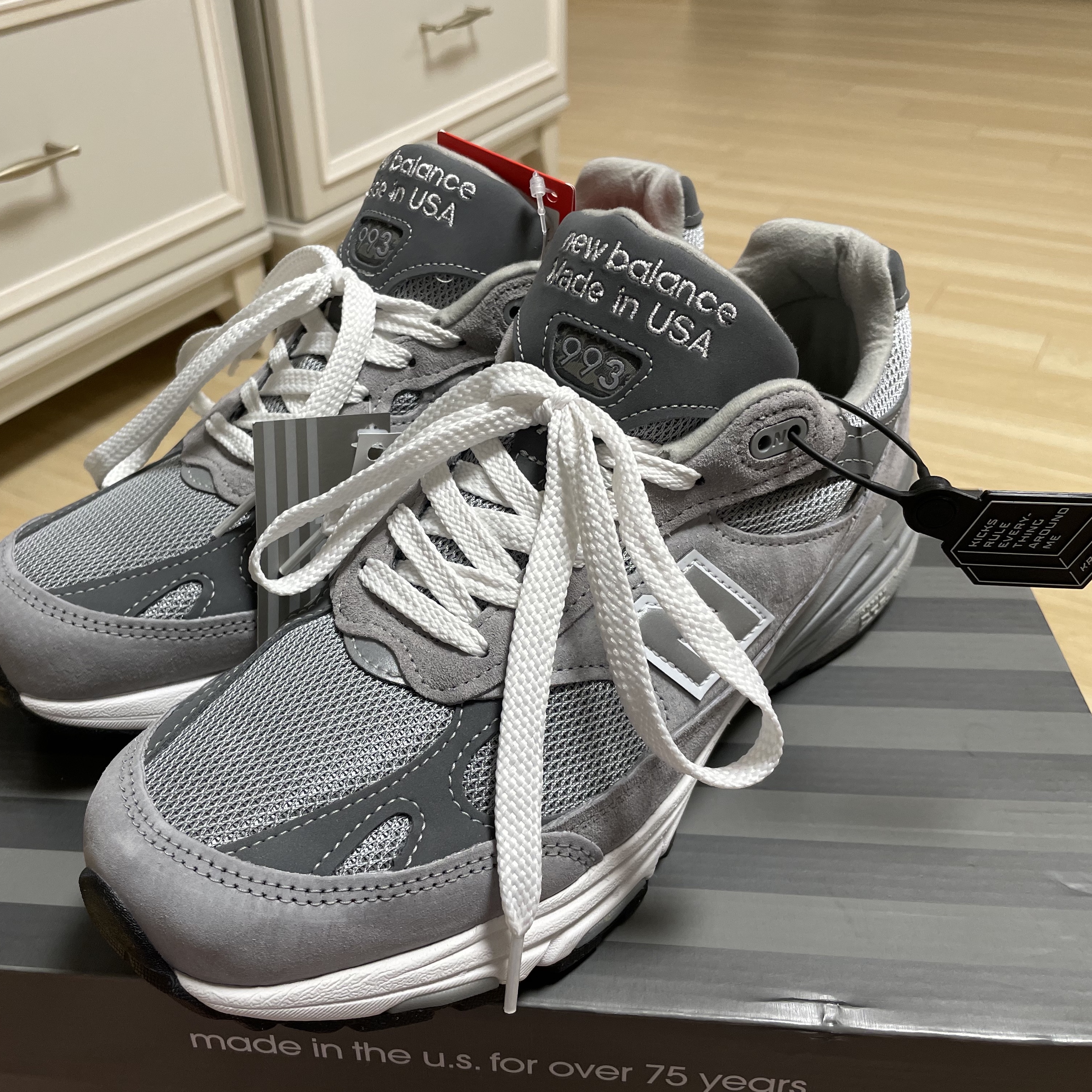 New Balance 993 Made in USA Grey - D Standard 착용 스타일 - 2