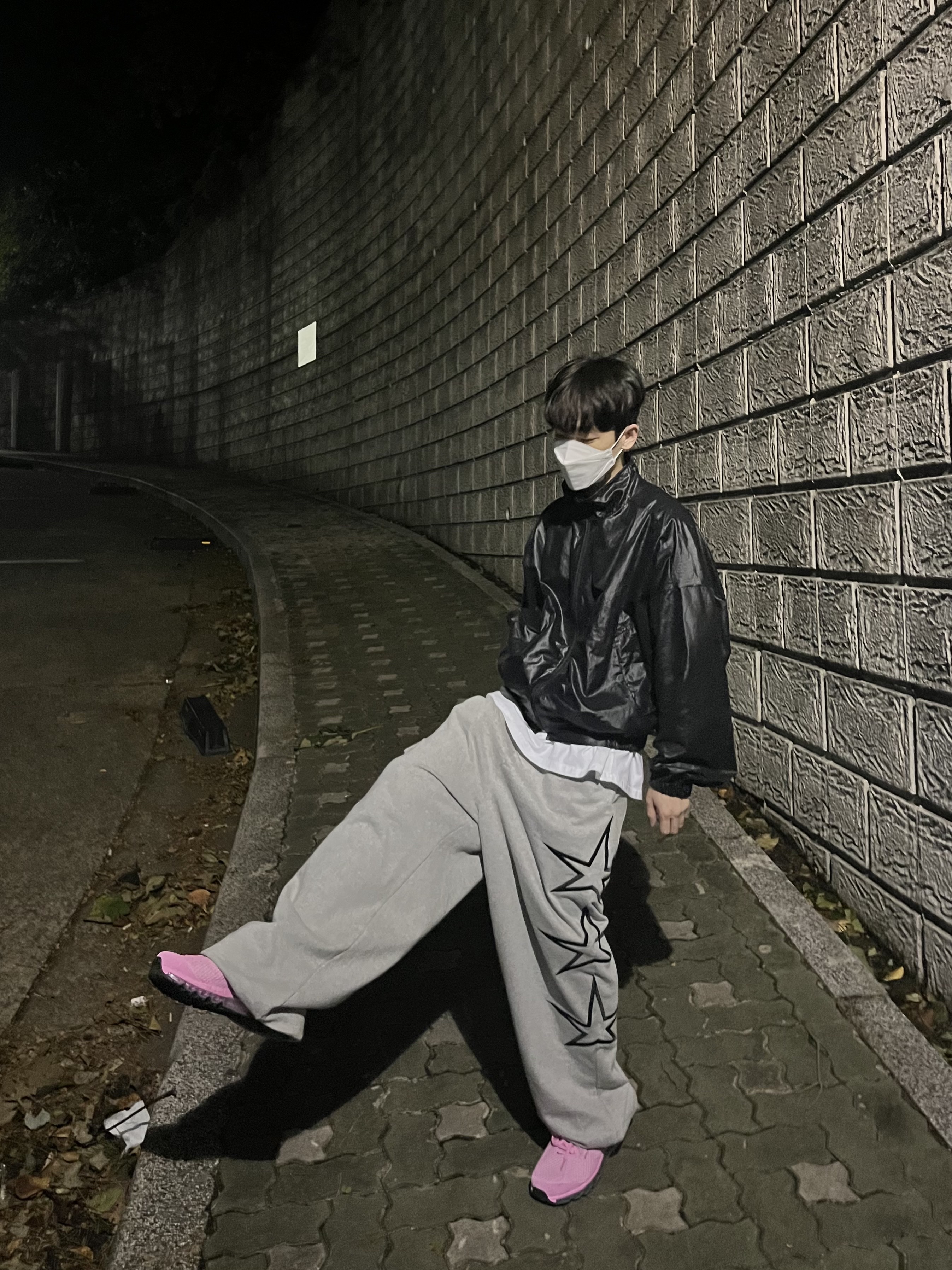Nike x Stussy Air Max 2013 Psychic Pink 착용 스타일 - 2