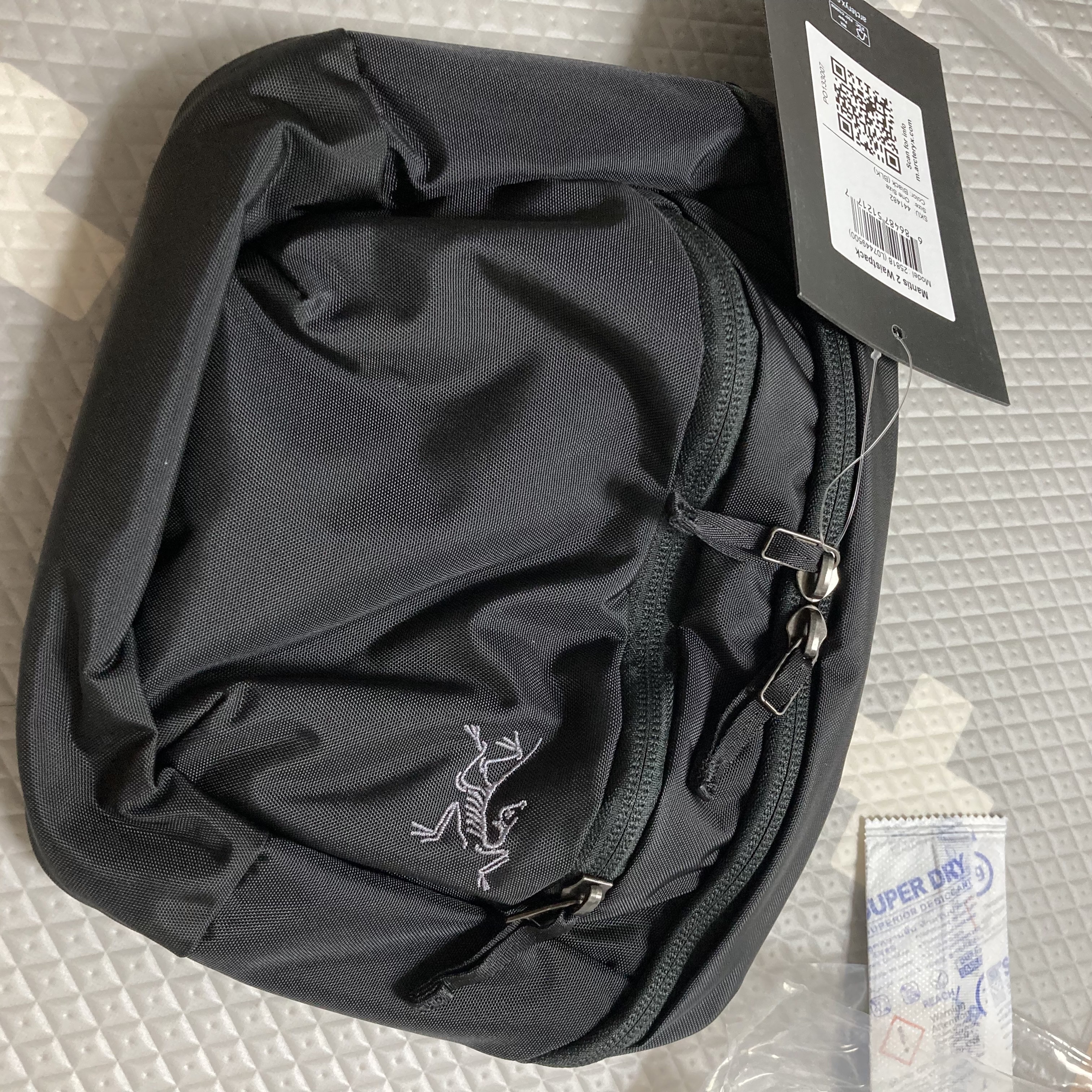 Arc'teryx Mantis 2 Waistpack Black 착용 스타일