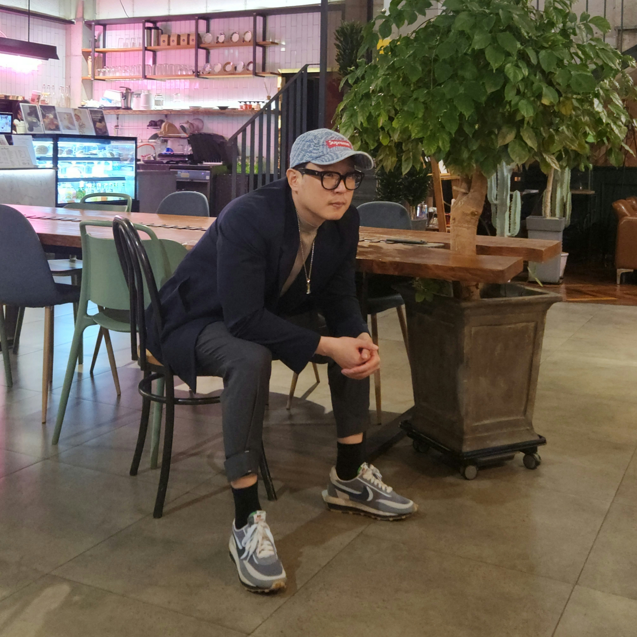 Nike x Sacai x Clot LDWaffle Cool Grey, Supreme Circles Jacquard Denim Camp Cap Blue - 21FW 착용 스타일