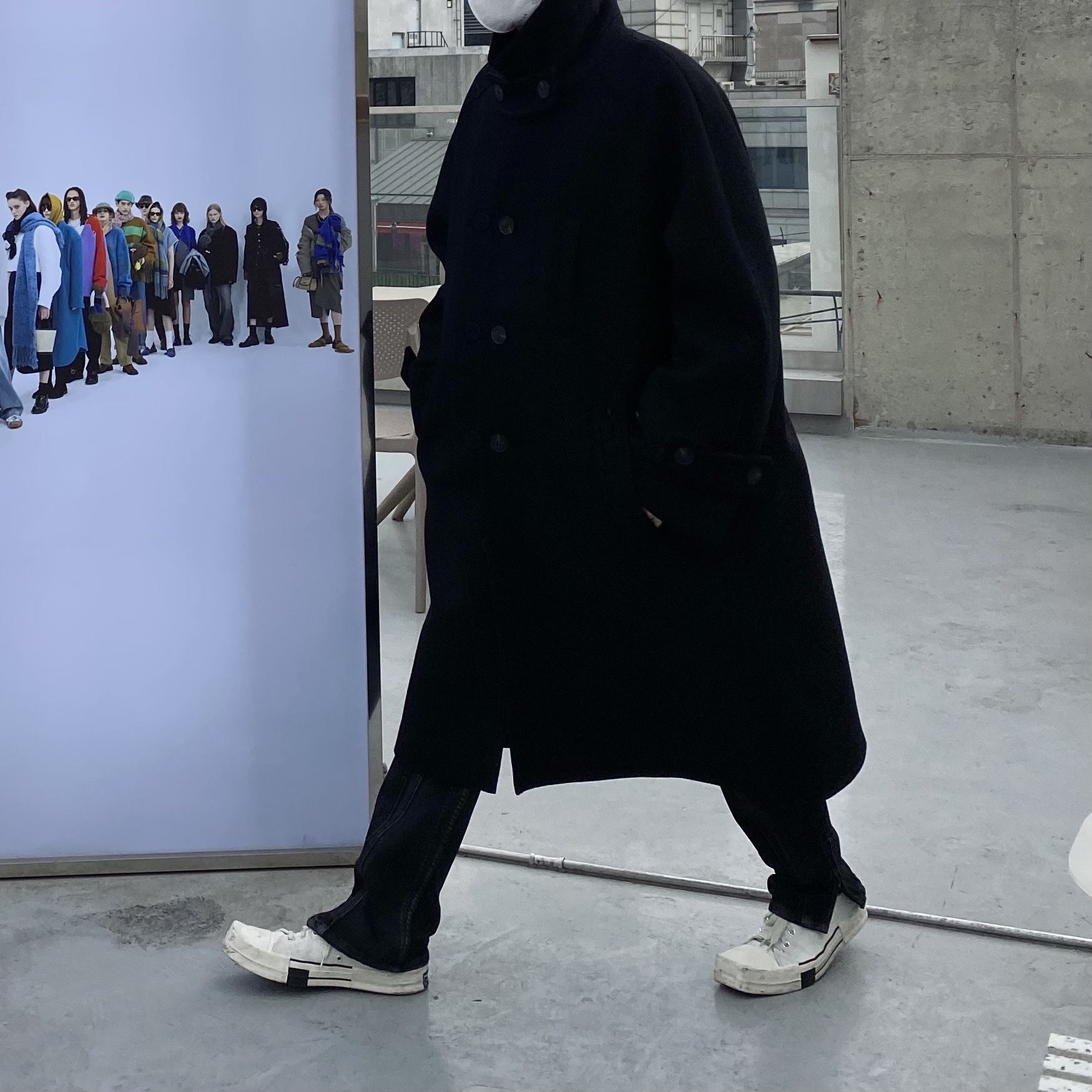 Undermycar Majanne Multi Button Oversized Wool Coat Black Oyster - 21FW, Converse x Drkshdw Turbodrk Chuck 70 Ox Lilly White 착용 스타일