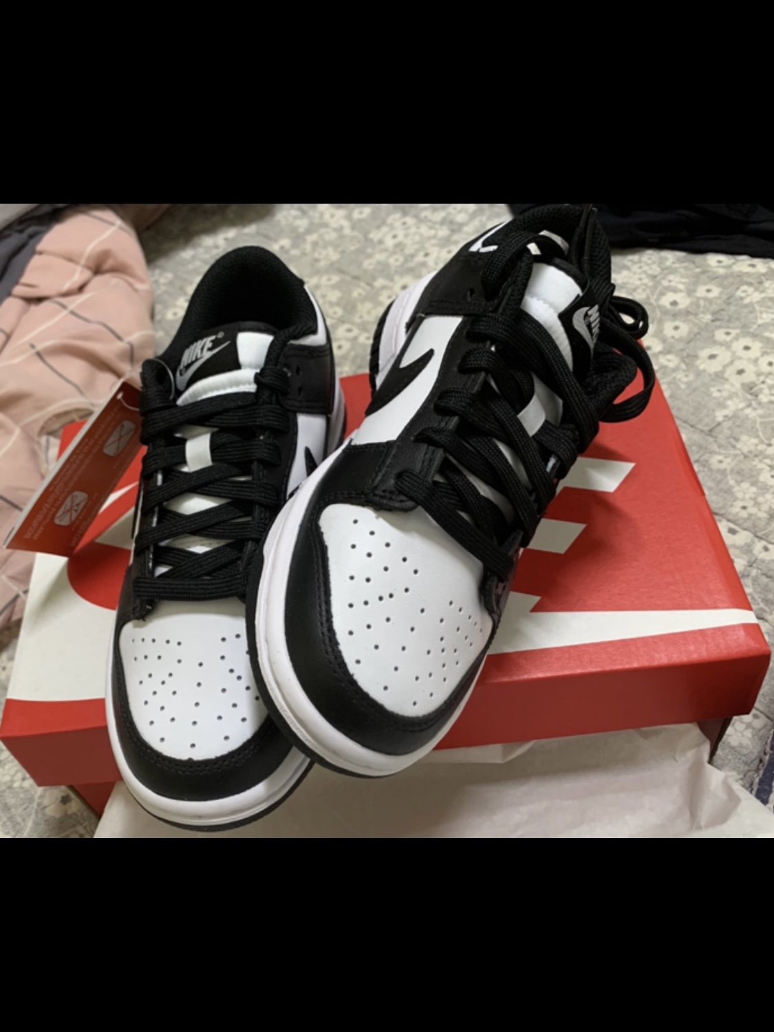 Nike Dunk Low Retro Black 착용 스타일