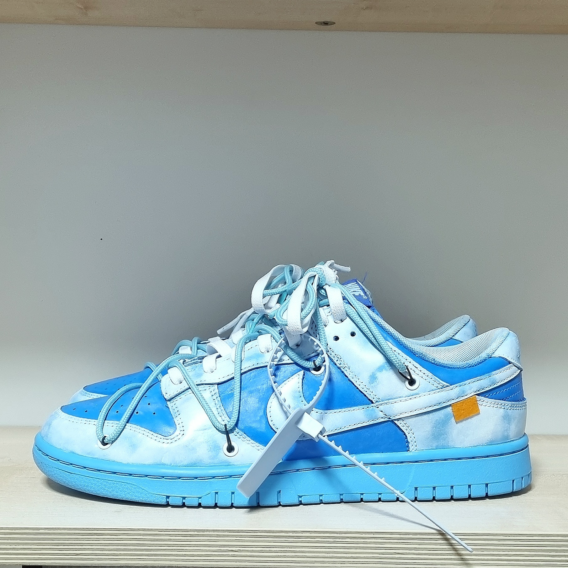 Nike Dunk Low Retro Racer Blue and White 착용 스타일 - 2