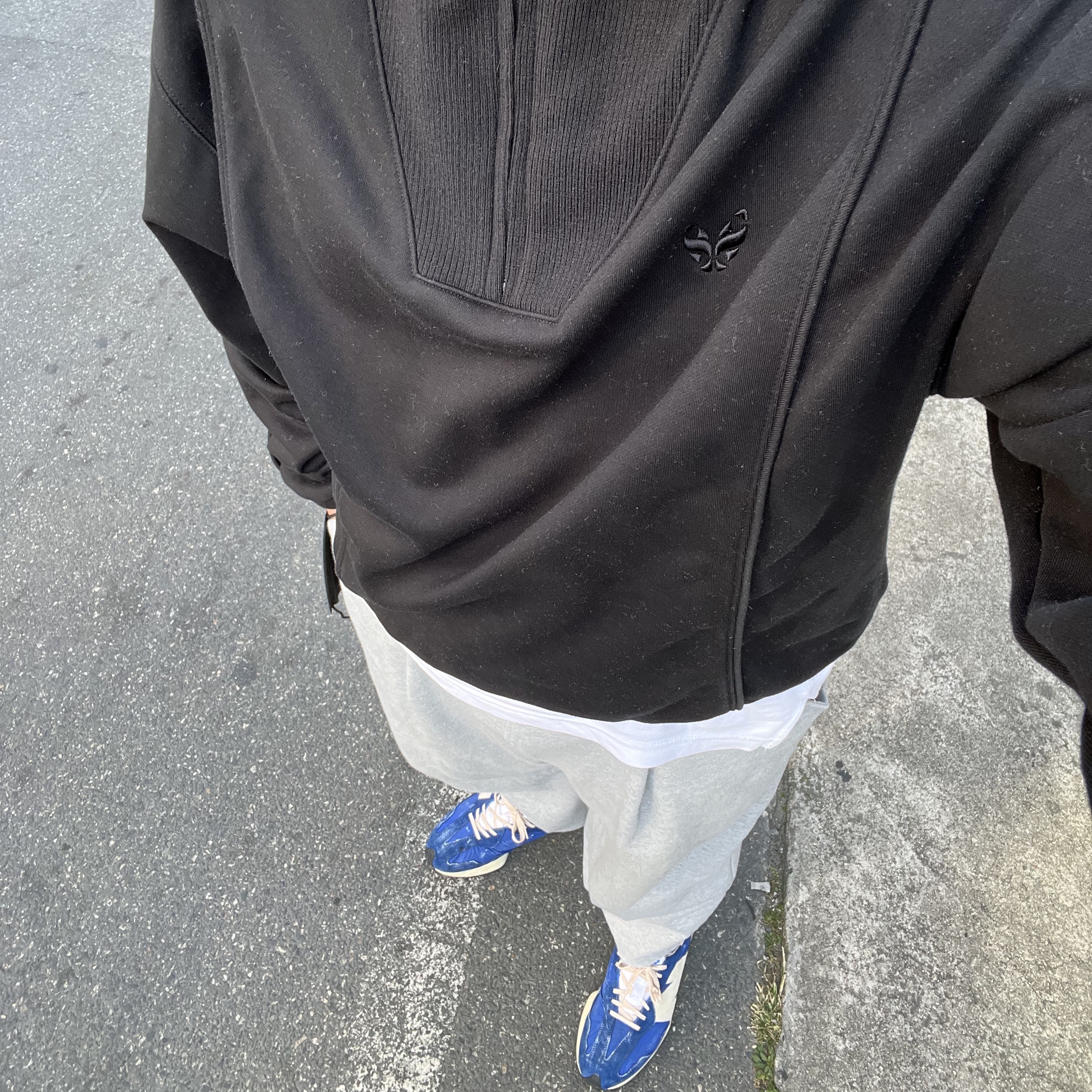 New Balance 327 Vintage Luxe Blue 착용 스타일