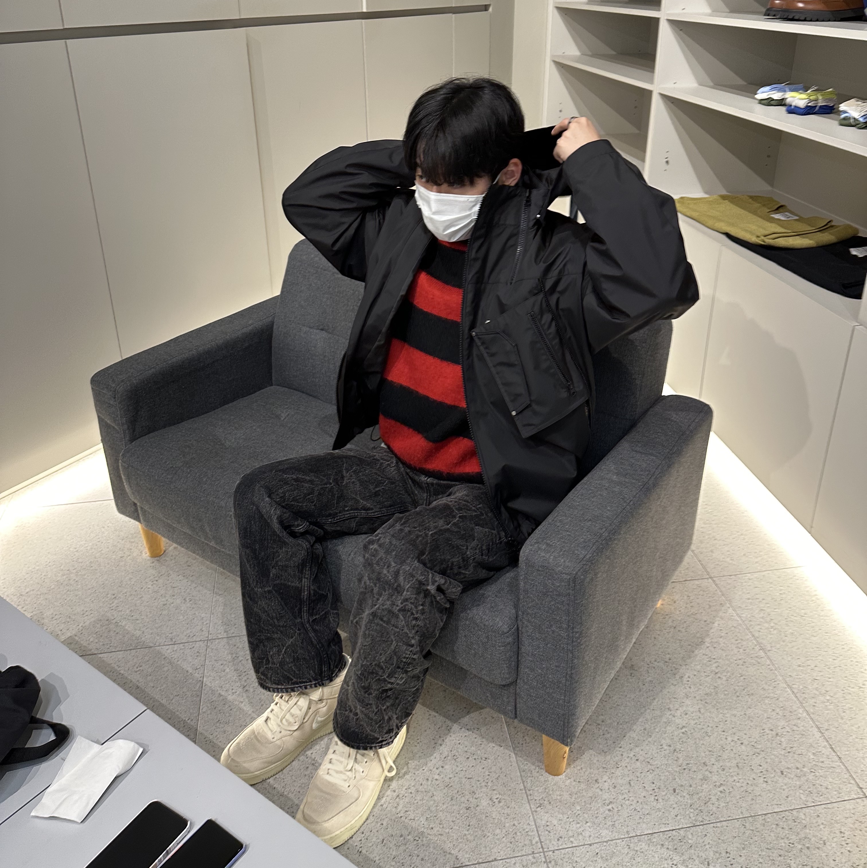 Nike x Stussy Air Force 1 '07 Mid SP Fossil 착용 스타일 - 2