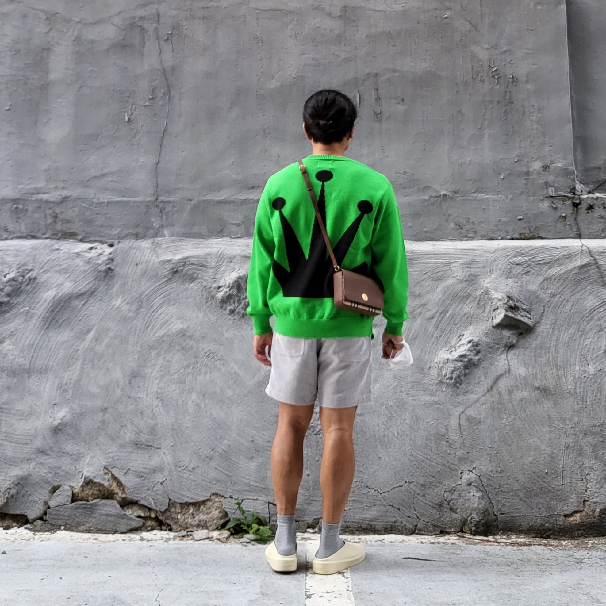 Stussy Bent Crown Sweater Lime, Fear of God The California Cream 착용 스타일 - 2