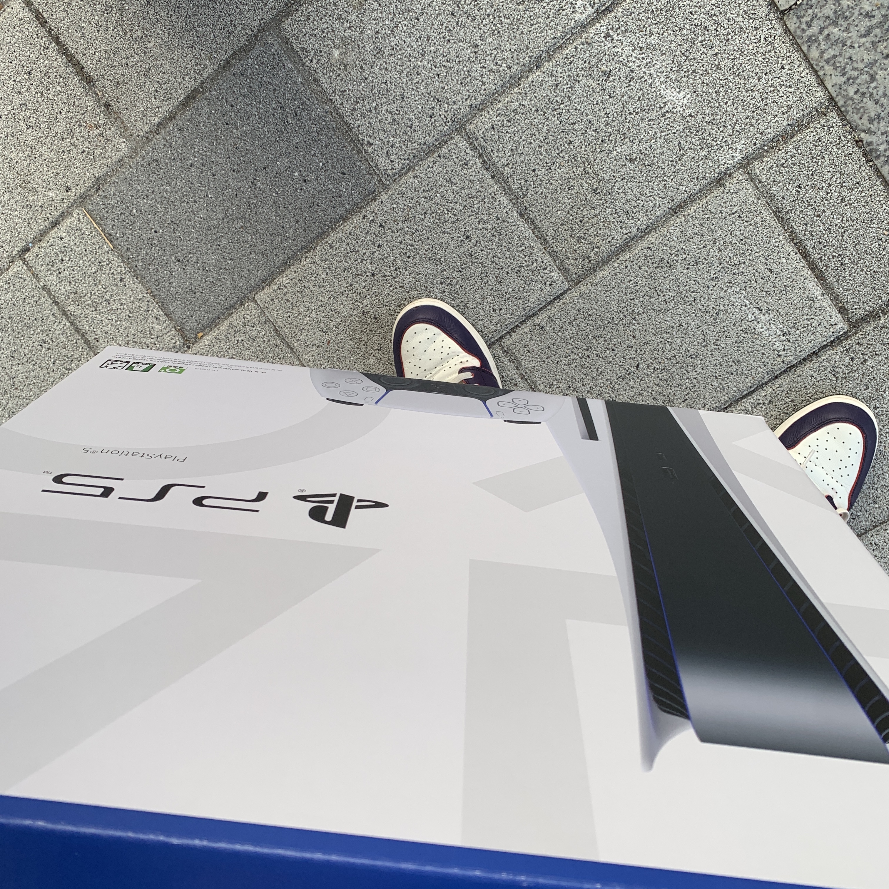 Playstation 5 Blu-ray Edition (SIEK 220V) 착용 스타일 - 1