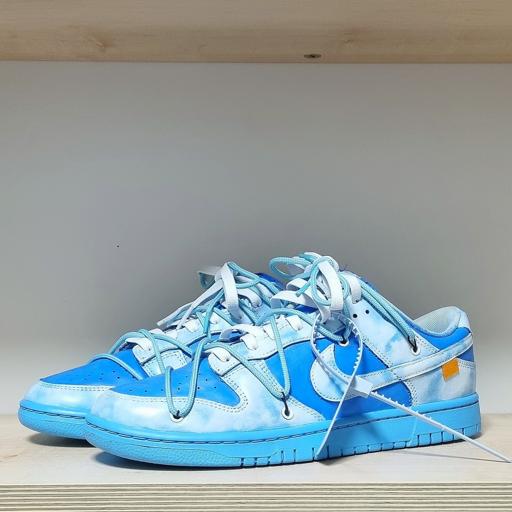 Nike Dunk Low Retro Racer Blue and White 착용 스타일 - 1