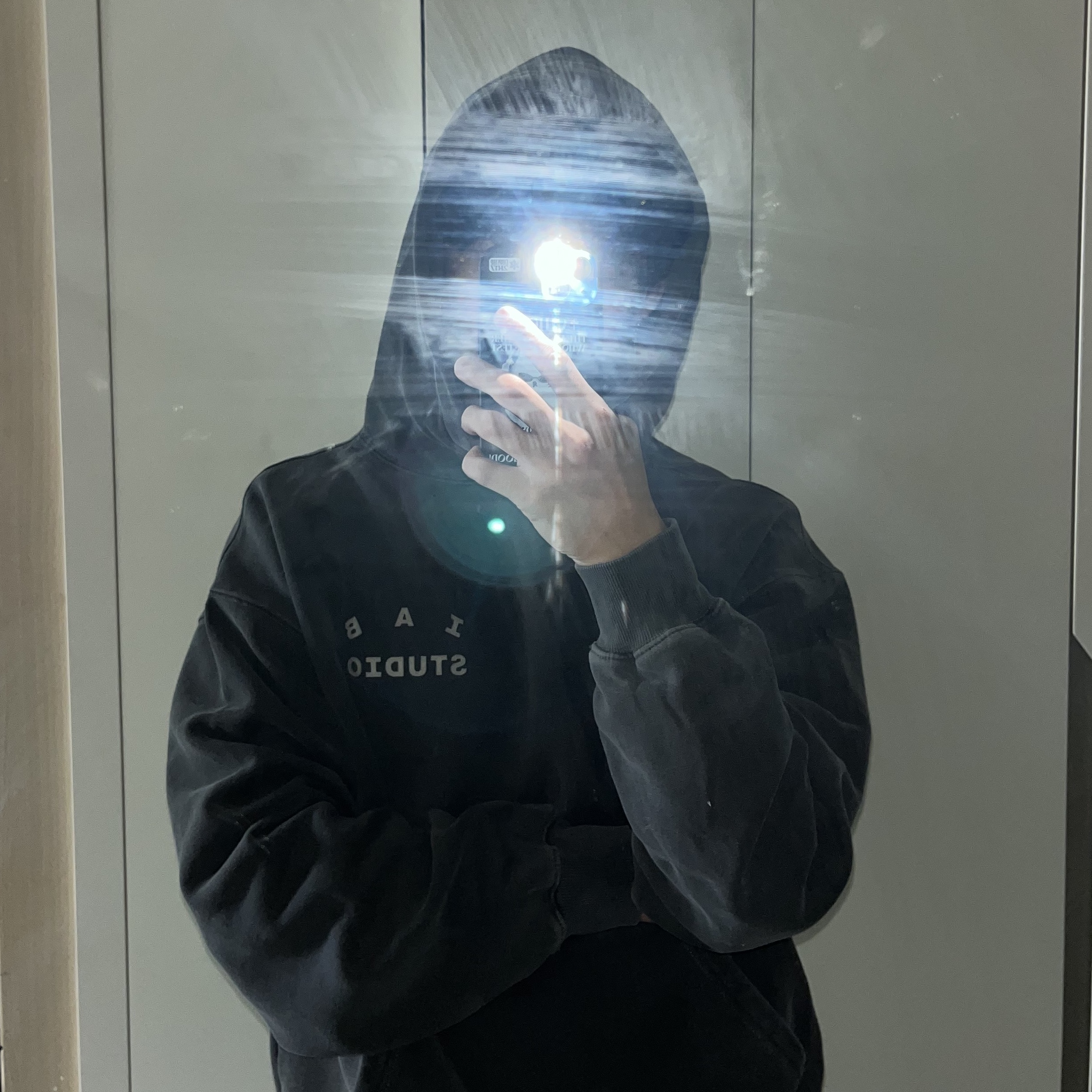 IAB Studio Pigment Hoodie & Sack Black, IAB Studio Pigment Hoodie Black 착용 스타일