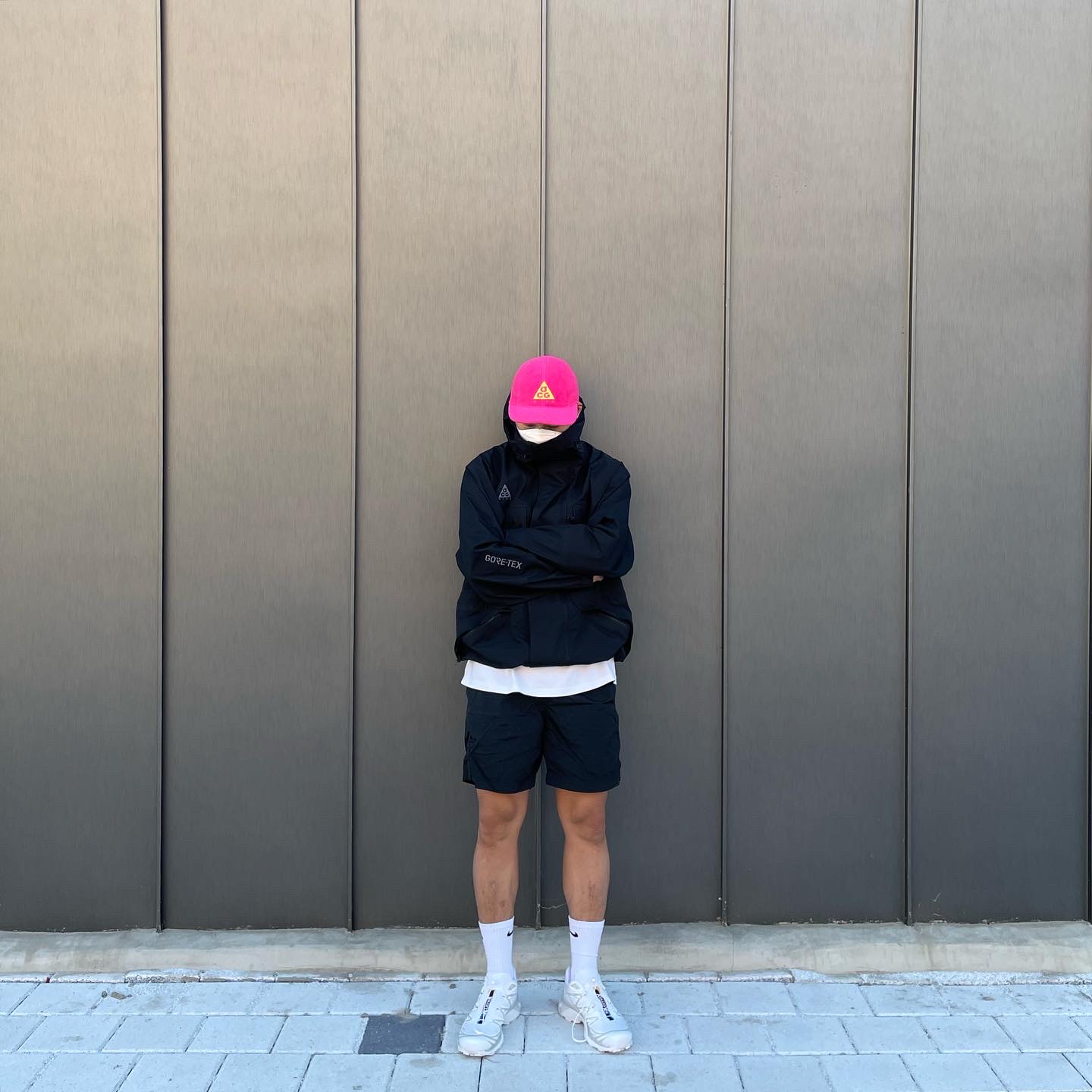Nike ACG AW84 Fleece Cap Rush Pink, Nike ACG Gore-Tex Jacket Black - US/EU 착용 스타일 - 1
