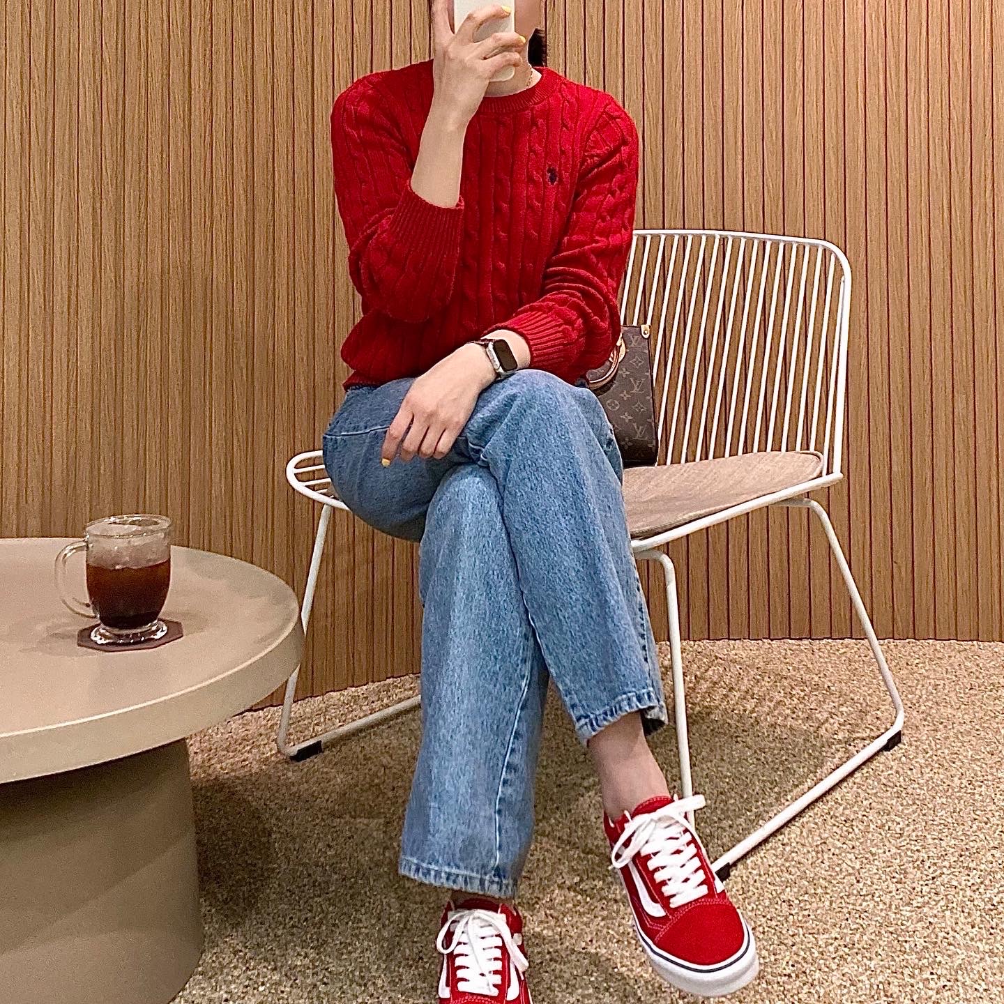 Vans Old Skool Racing Red 착용 스타일 - 1
