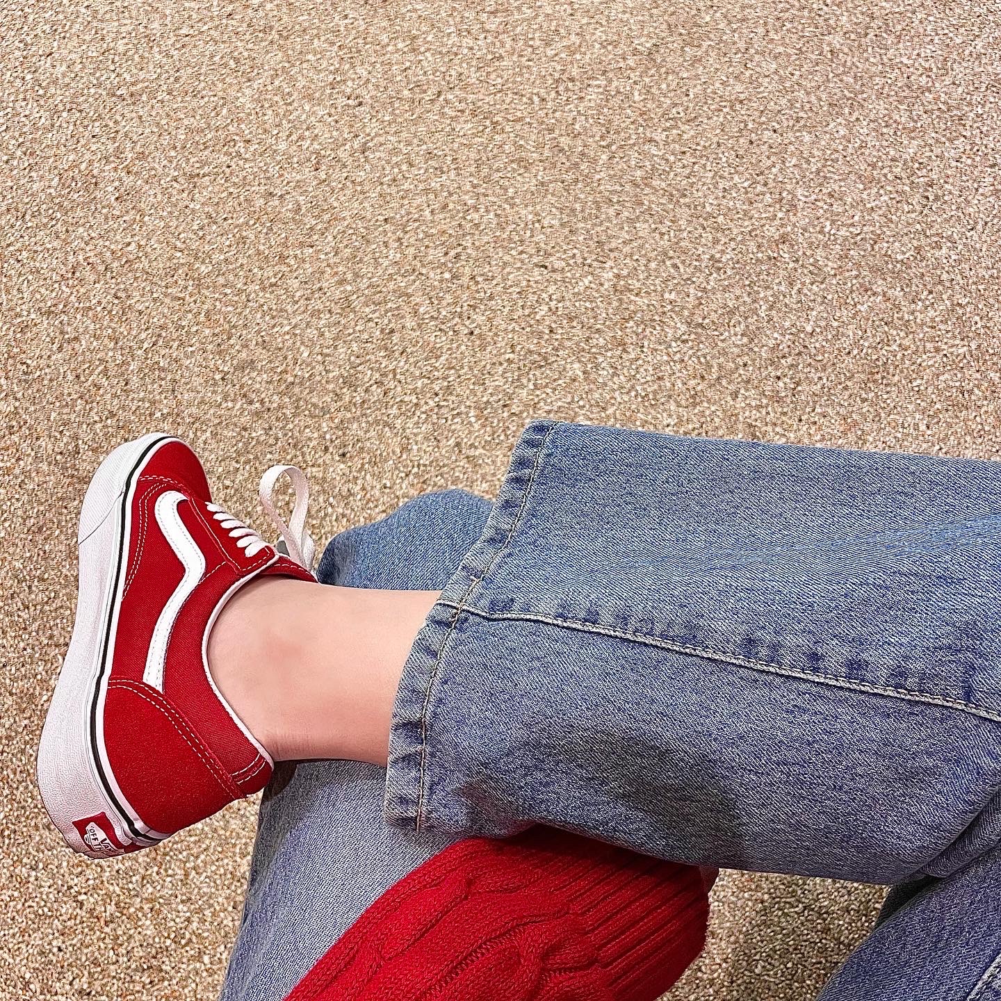 Vans Old Skool Racing Red 착용 스타일 - 2