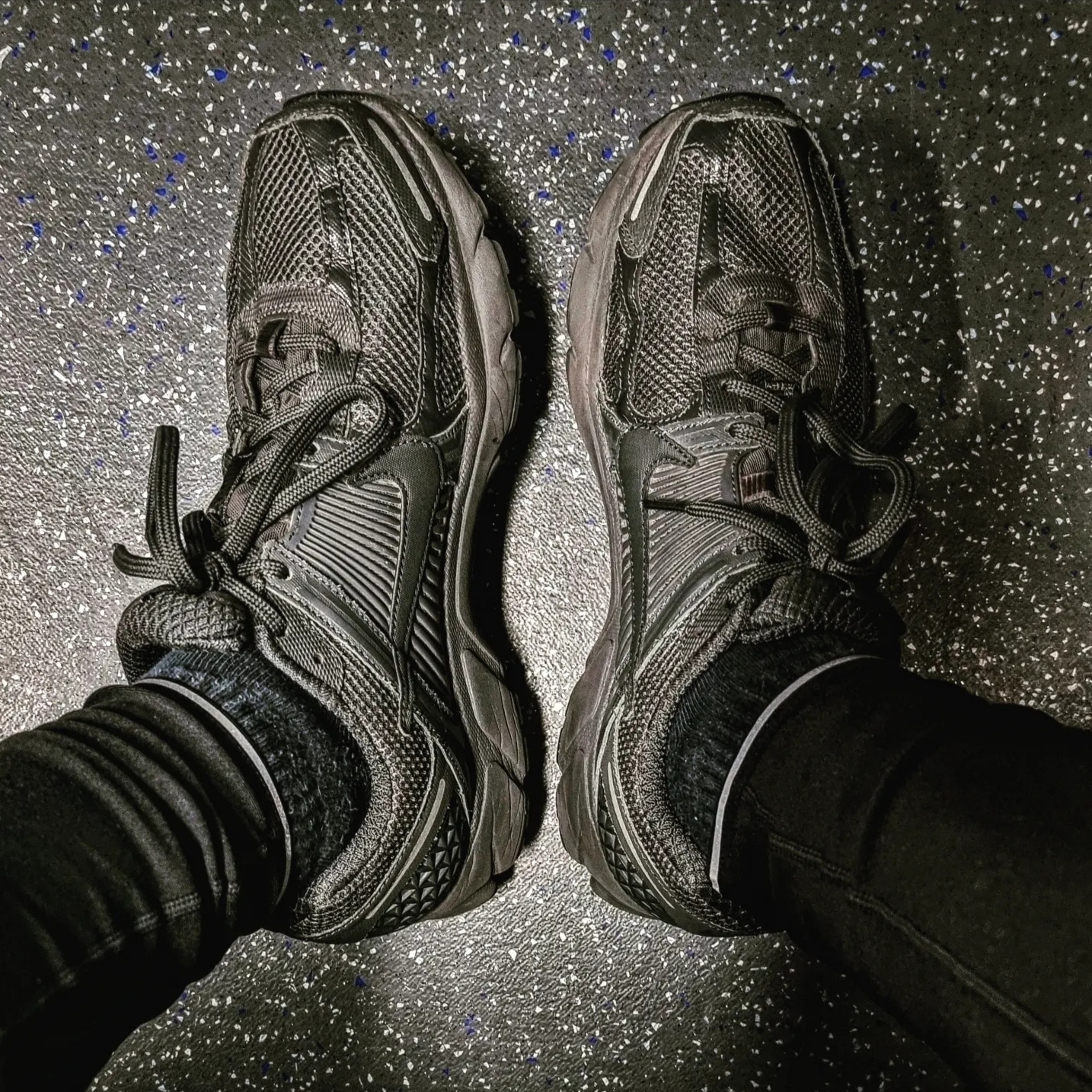 Nike Zoom Vomero 5 SP Anthracite 2019 착용 스타일