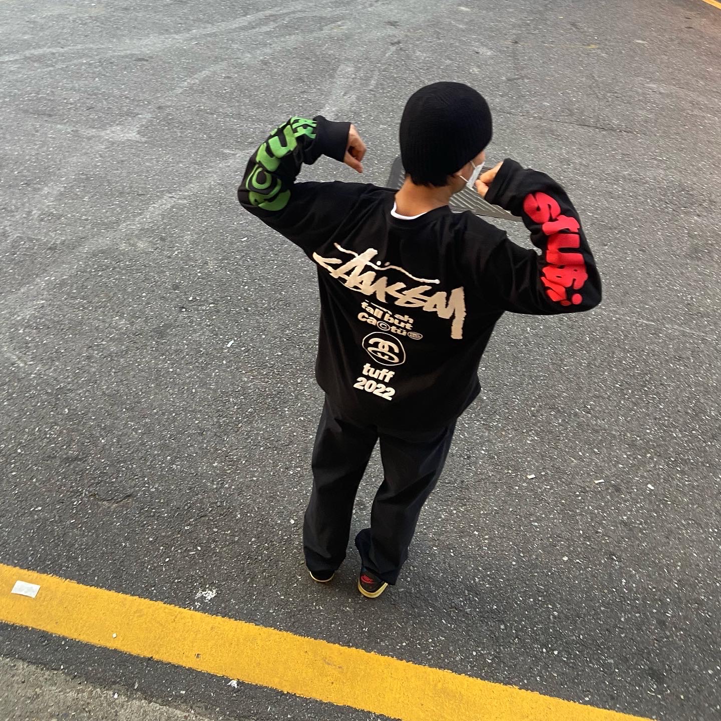Stussy x Cactus Plant Flea Market Sport LS T-Shirt Black, Jordan 4 x Union Retro Off Noir 착용 스타일 - 3