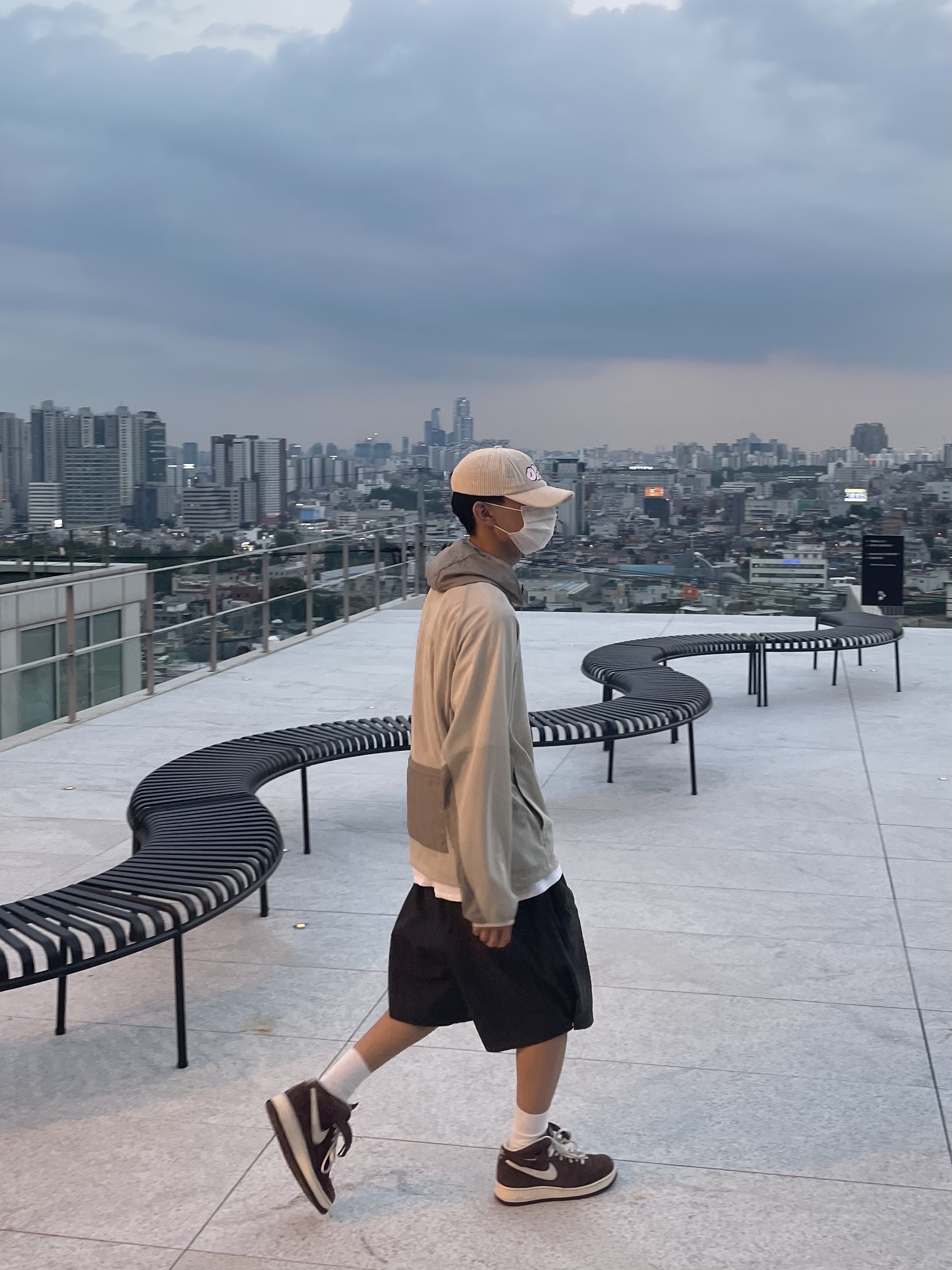 Sansan Gear Sansan BLF Mesh Jacket Beige - 22SS, Nike Air Force 1 Mid '07 QS Chocolate 착용 스타일 - 4