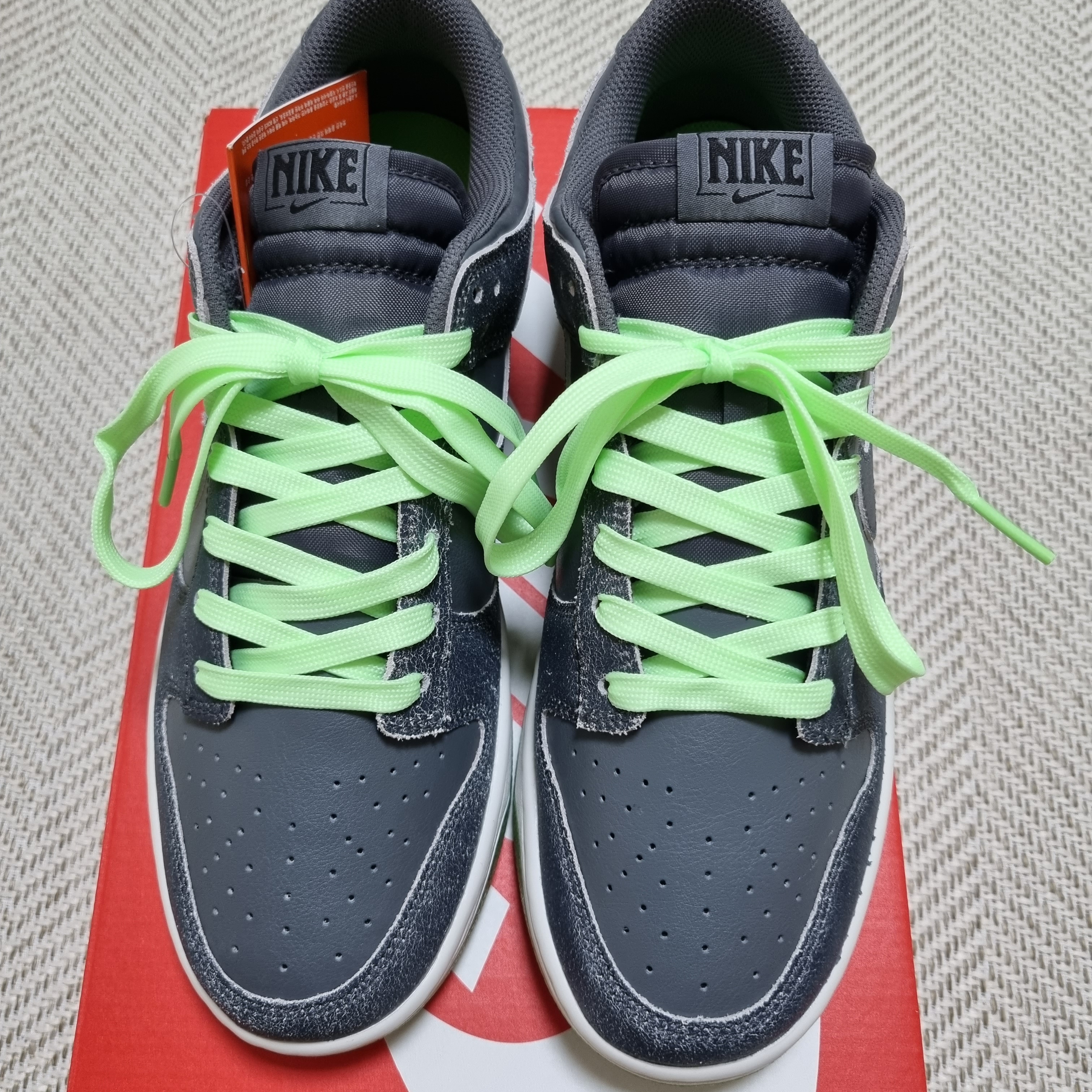 Nike Dunk Low Retro PRM Halloween 착용 스타일 - 3