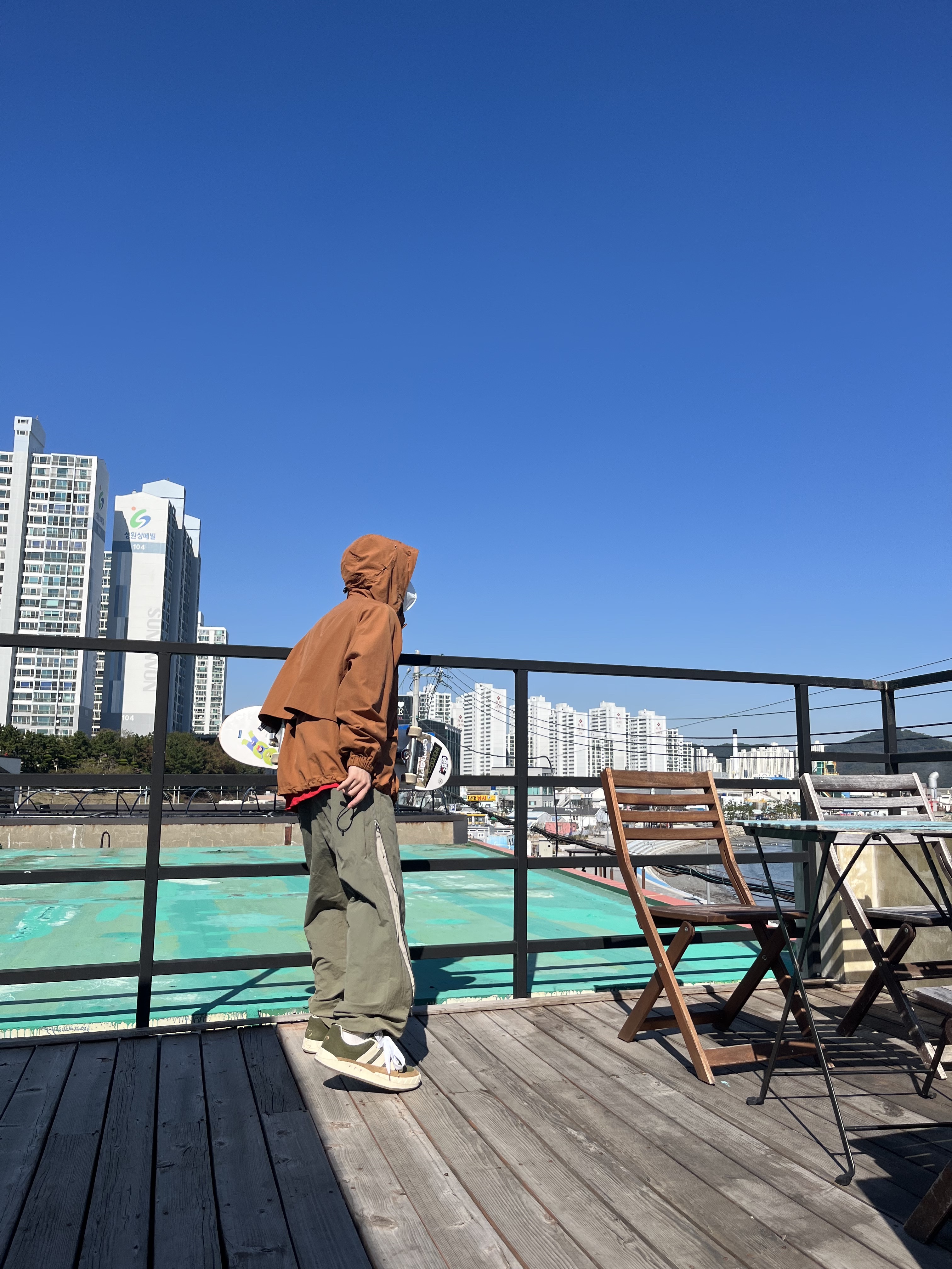 Adidas x Human Made Adimatic Brown, Sansan Gear Zipper Pants Green - 22SS 착용 스타일 - 2