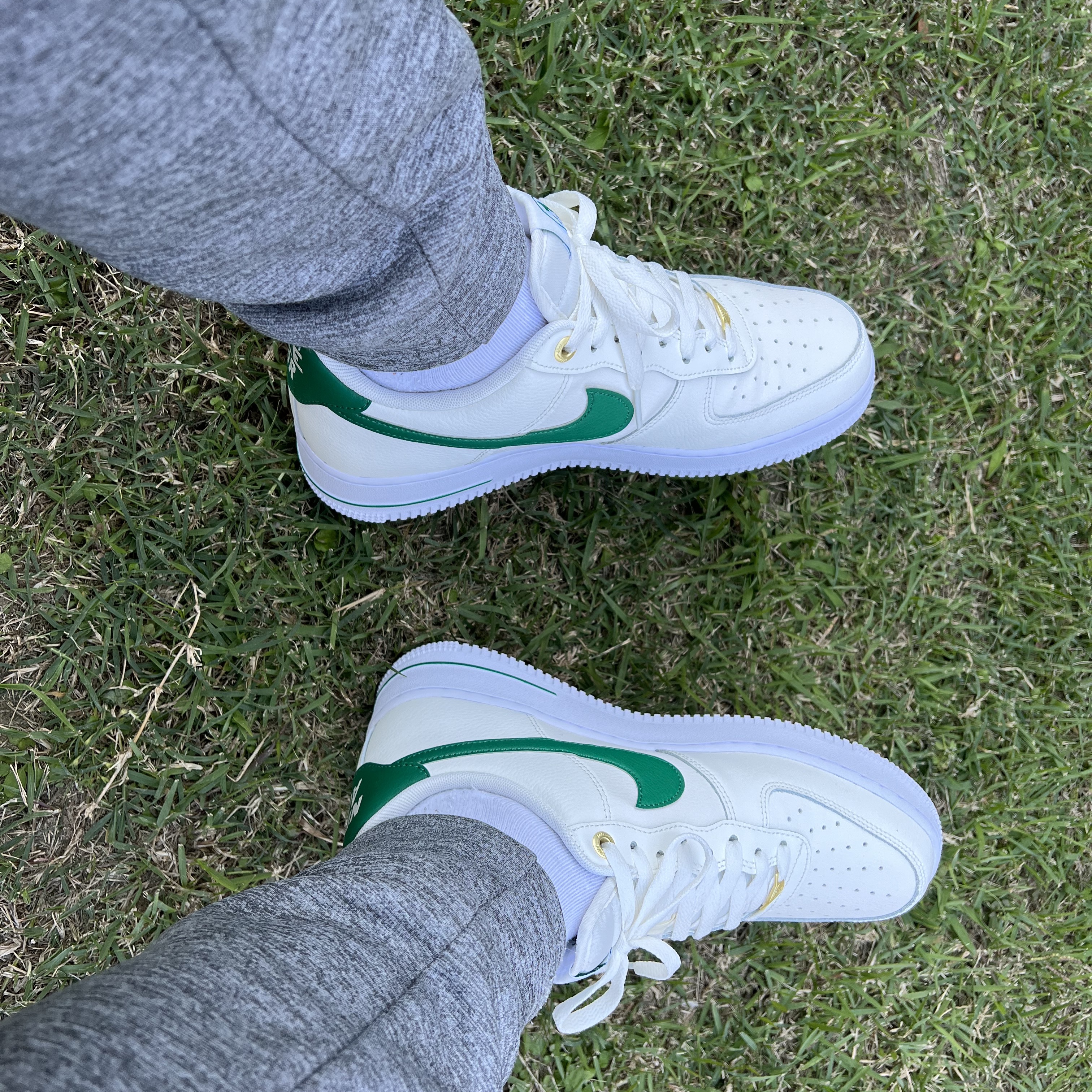 Nike Air Force 1 '07 LV8 40th Anniversary Join Forces Sail Malachite 착용 스타일