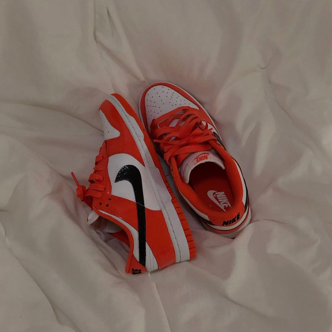 (W) Nike Dunk Low Essential Brilliant Orange 착용 스타일