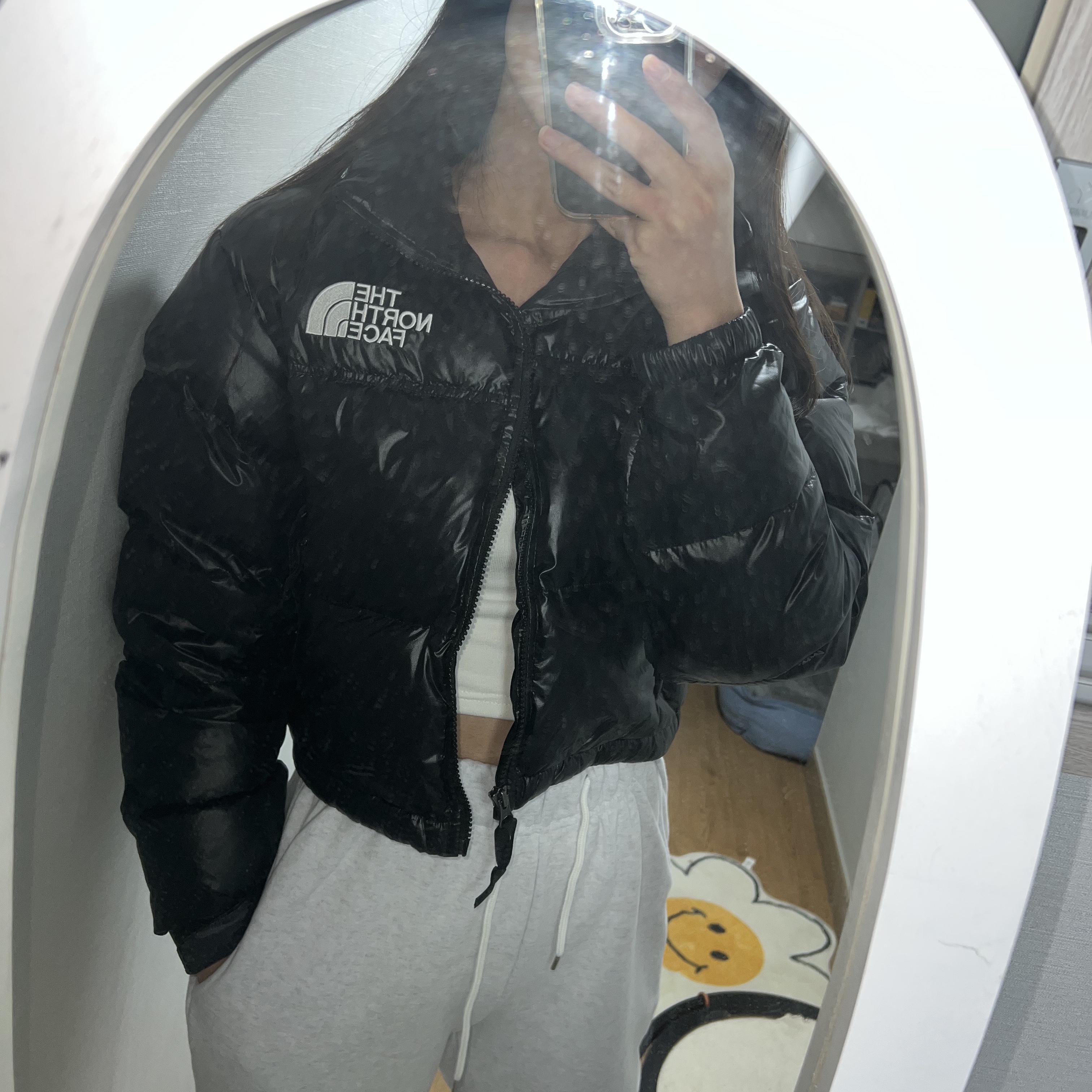 (W) The North Face Nuptse Short Jacket Black 착용 스타일 - 1
