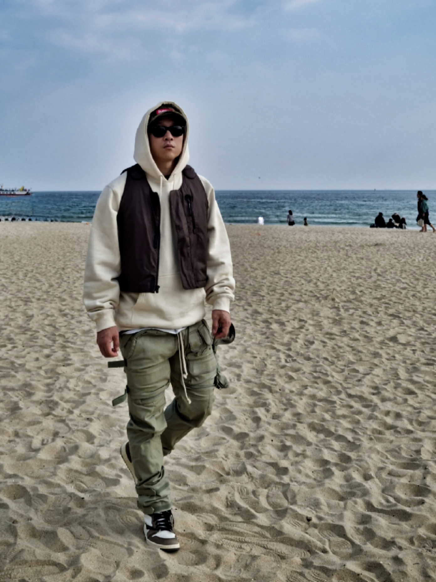 Supreme Camo Grid Velvet Camp Cap Woodland Camo - 22FW, Nike x Travis Scott NRG BH Vest Velvet Brown - US/EU 착용 스타일 - 1