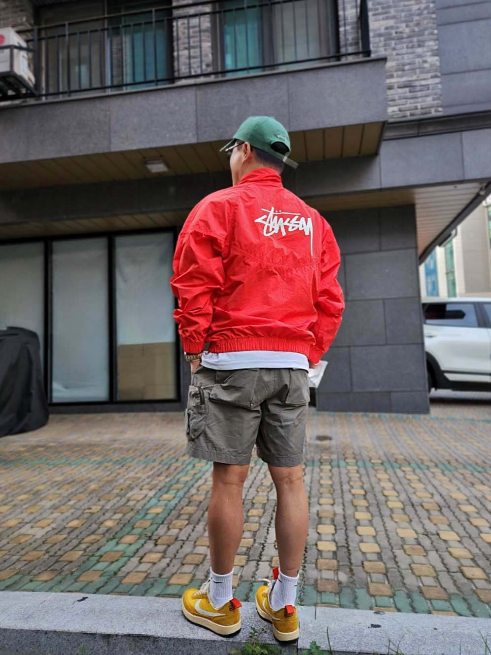 Nike x Stussy Windrunner Jacket Habanero Red, Nike x Tom Sachs General Purpose Shoe Archive 착용 스타일