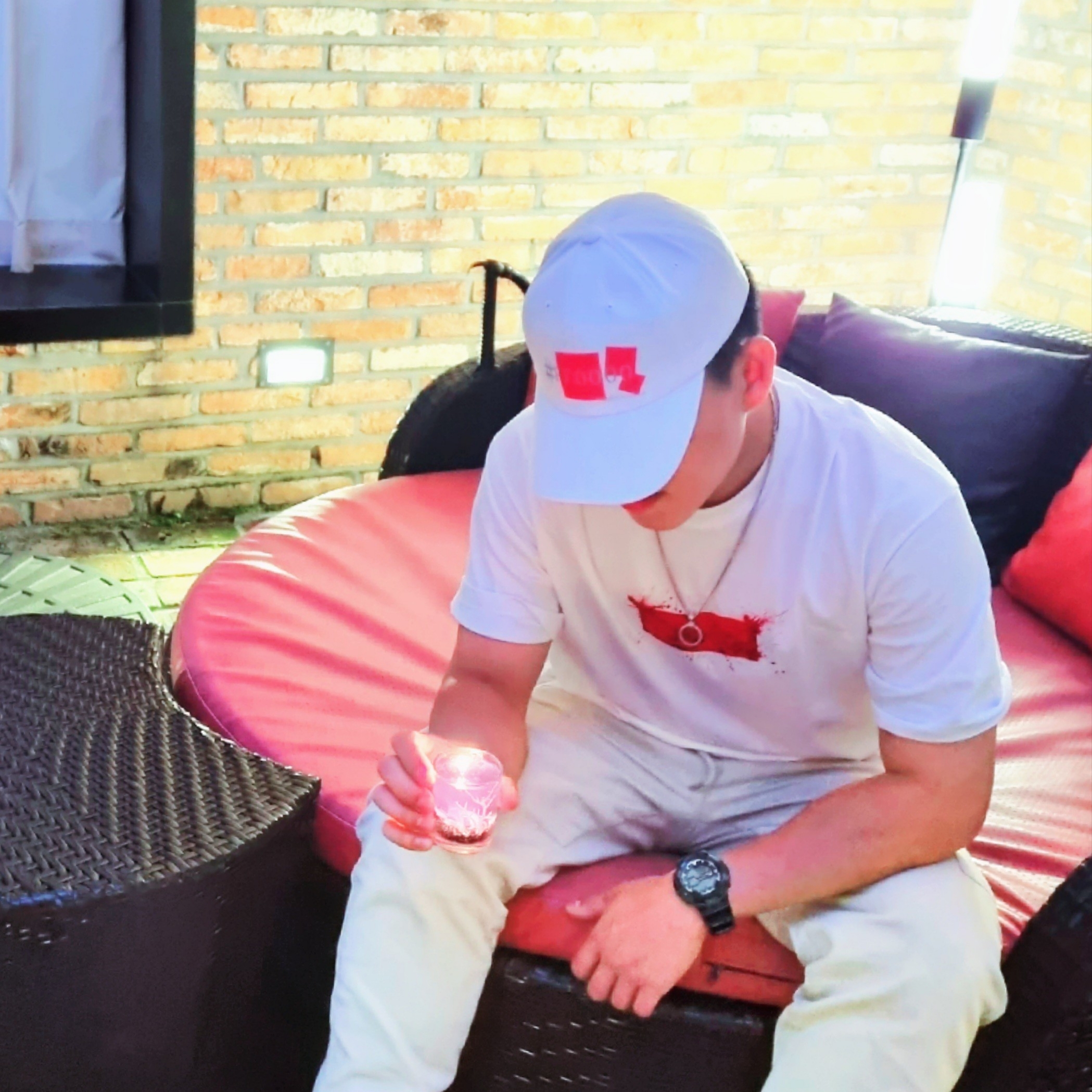 Supreme Ralph Steadman Box Logo T-Shirt White - 22SS 착용 스타일