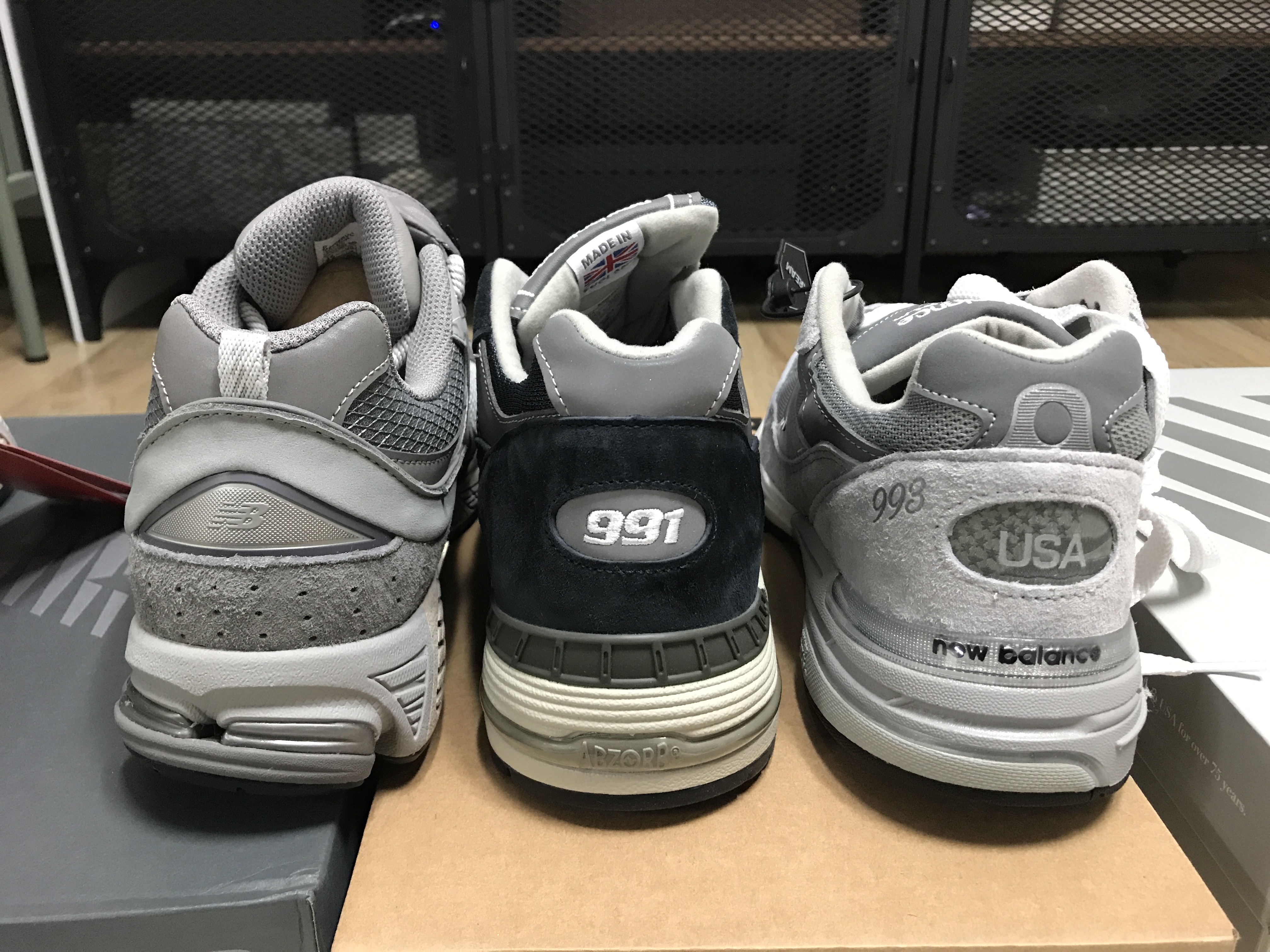 New Balance 993 Made in USA Grey - D Standard, New Balance 991 Made in UK Navy 착용 스타일 - 4