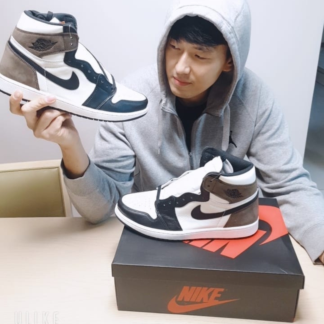 Jordan 1 Retro High OG Black Mocha 착용 스타일