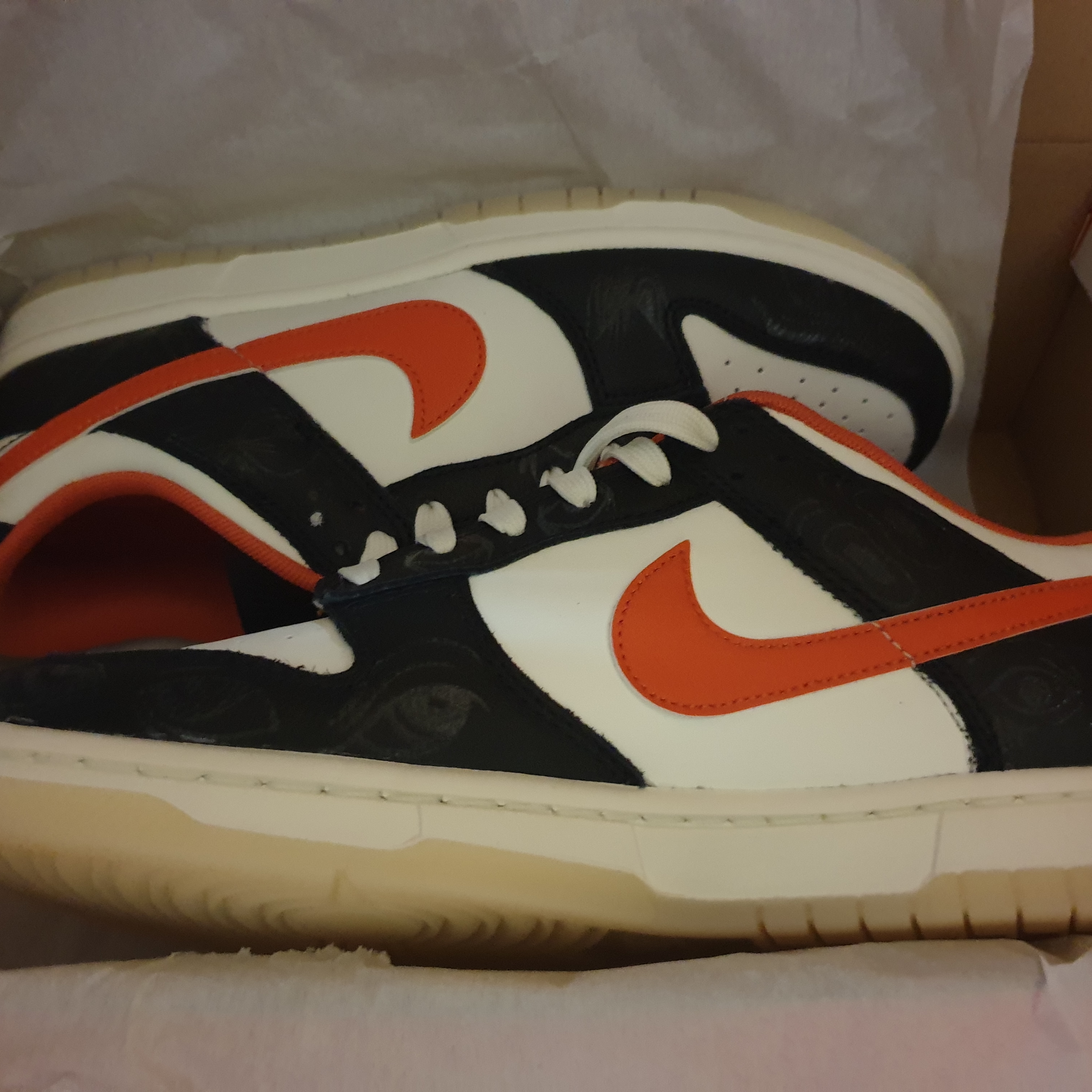 Nike Dunk Low Retro PRM Halloween 착용 스타일