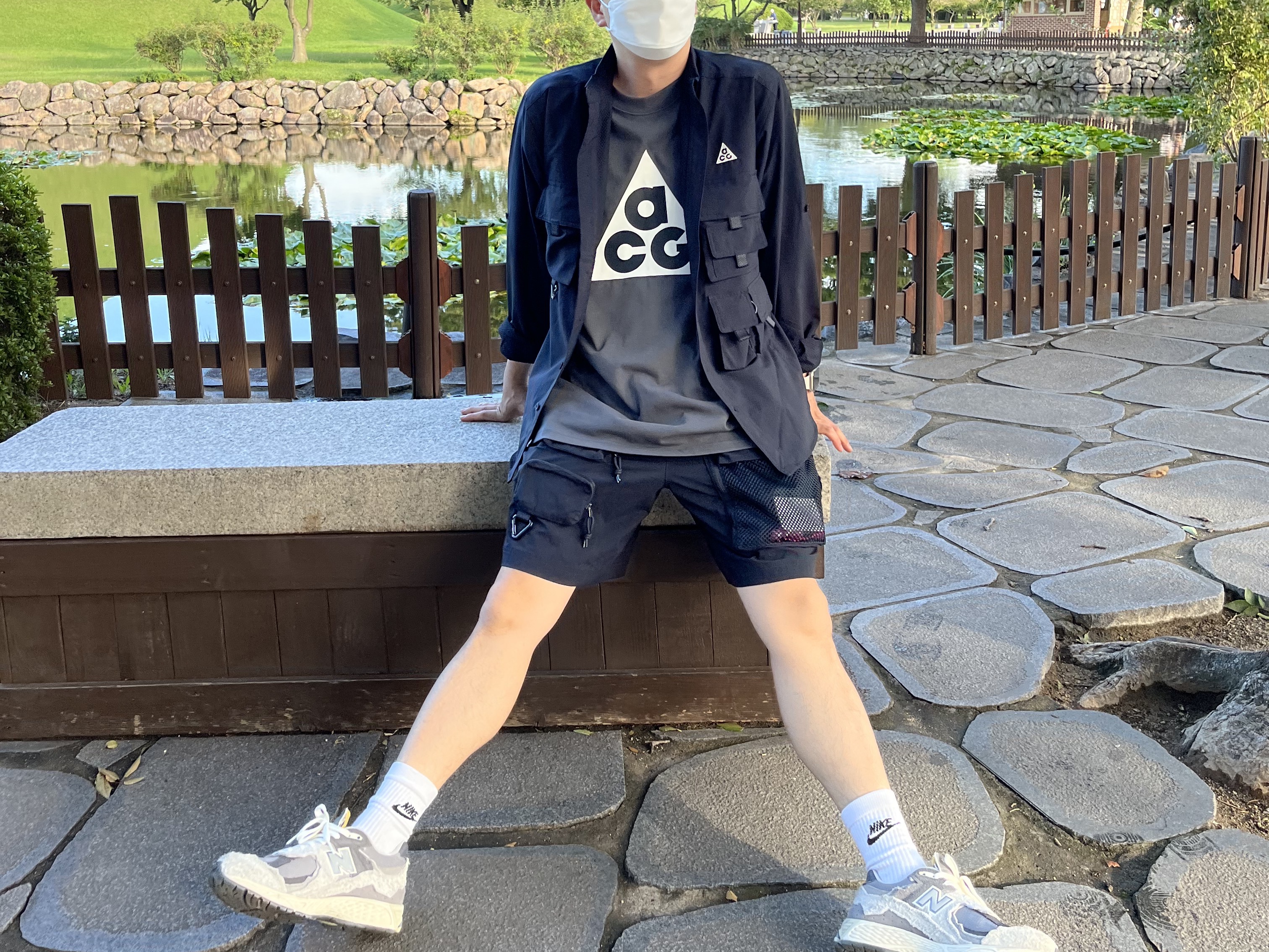Nike ACG Devastation Trail Work Shirt Black - Asia, Nike ACG Cargo Shorts Black - Asia 착용 스타일
