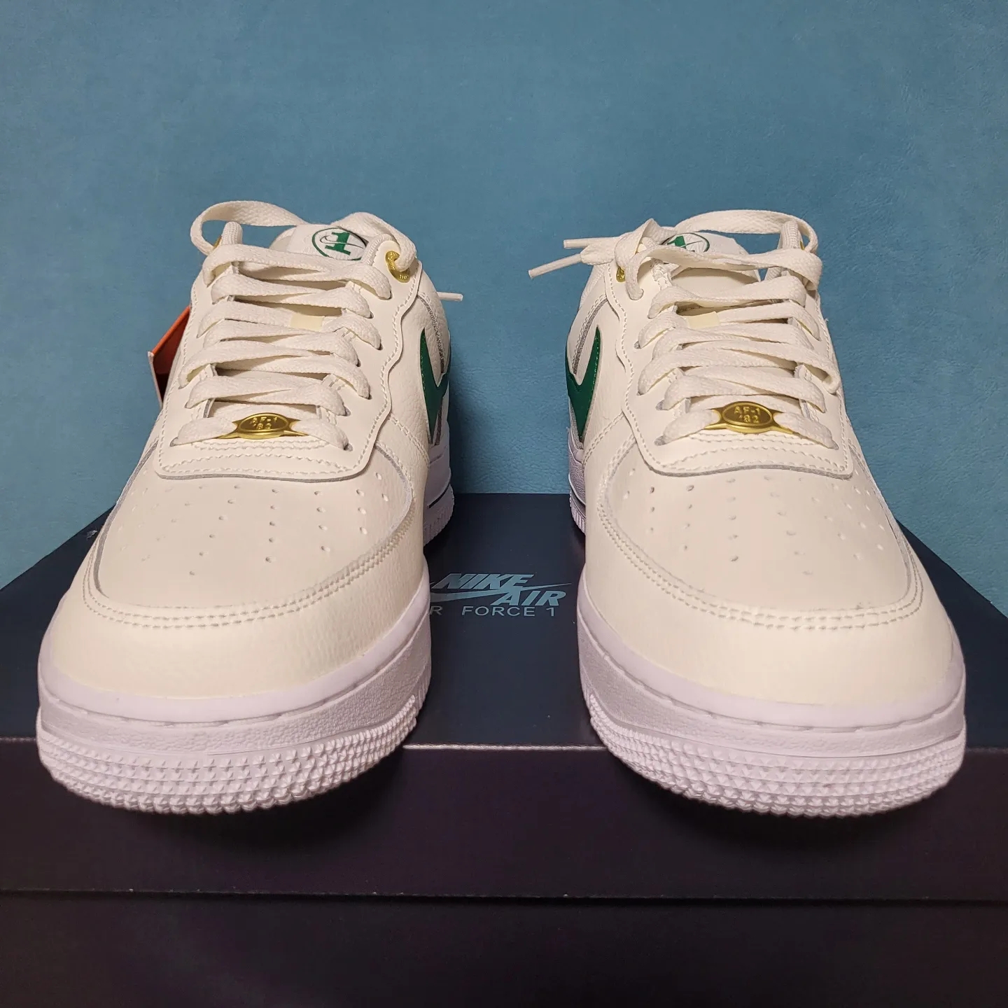 Nike Air Force 1 '07 LV8 40th Anniversary Join Forces Sail Malachite 착용 스타일 - 2