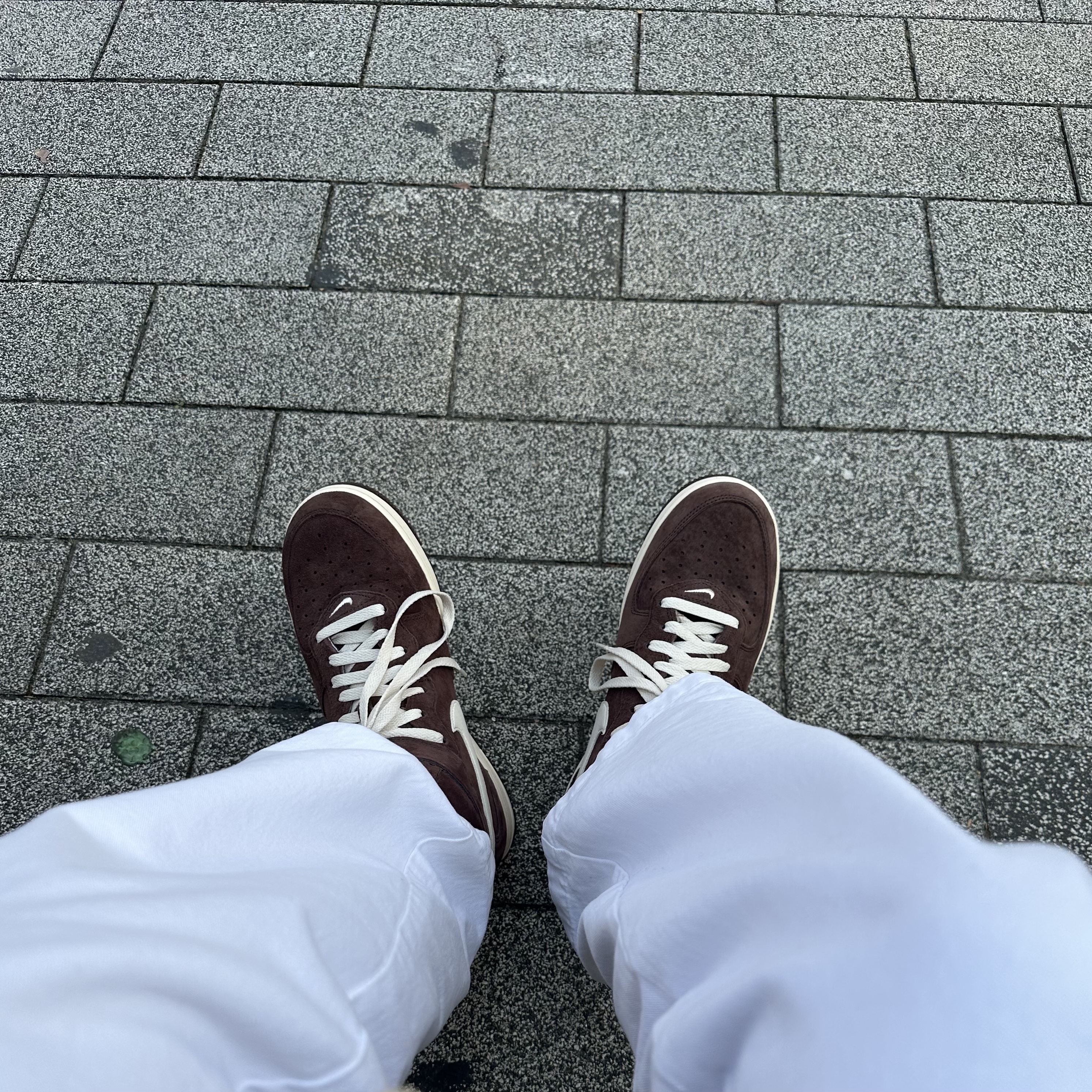 Nike Air Force 1 Mid '07 QS Chocolate 착용 스타일