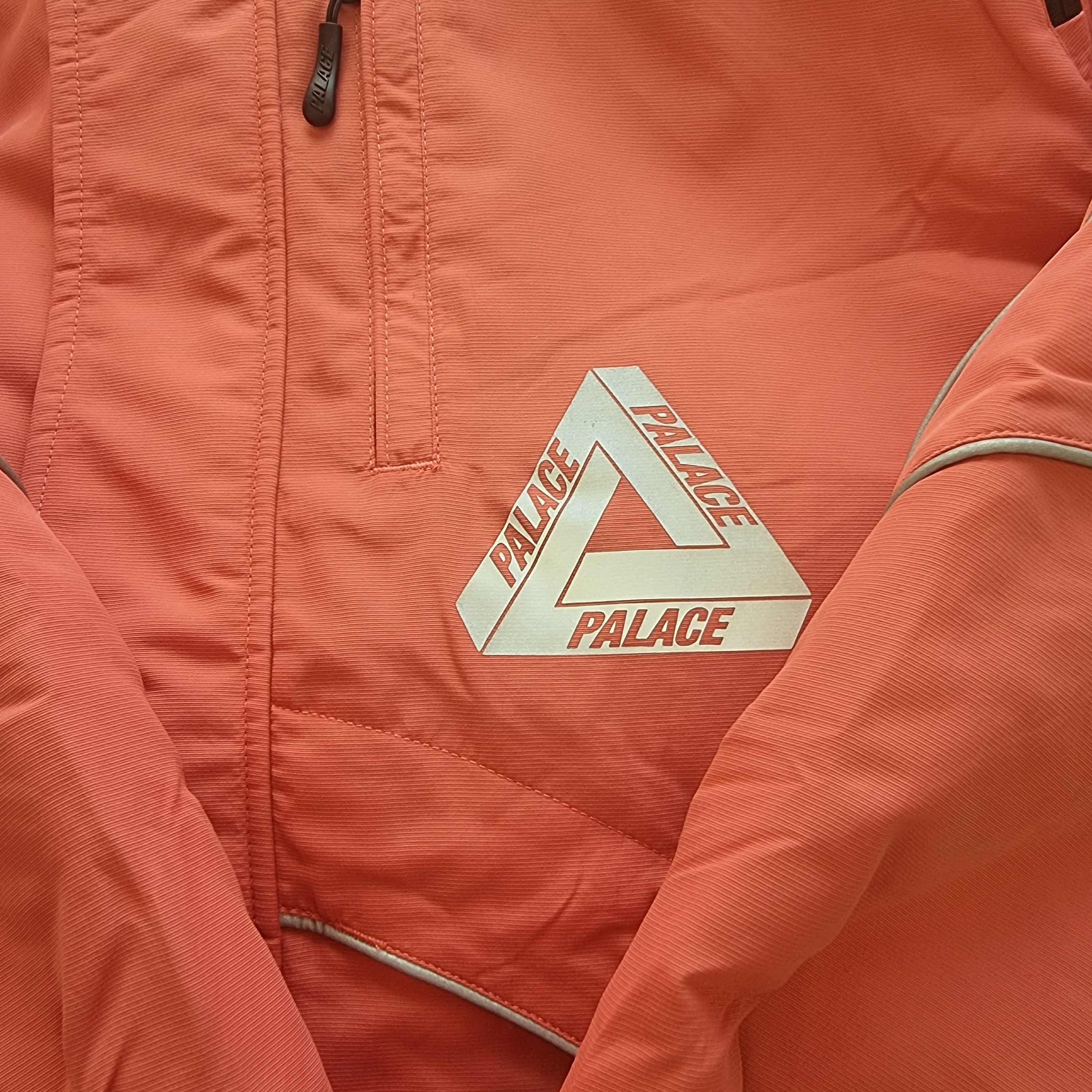 Palace M-Tech Hooded Jacket Red - 22FW 착용 스타일
