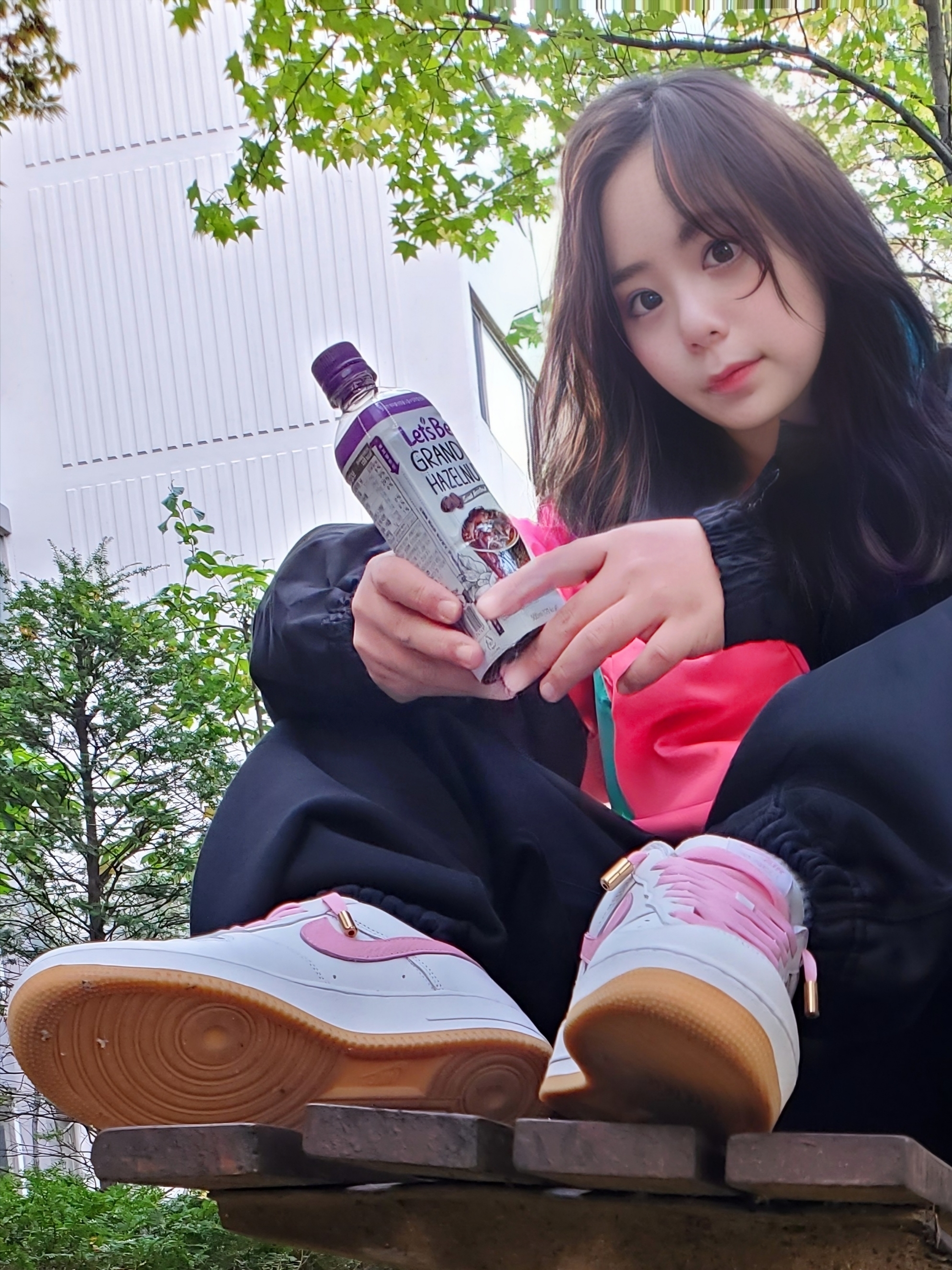 Nike Air Force 1 Low Retro Color of the Month White Pink, (W) Nike NRG Solo Swoosh Fleece Pants Black White - US/EU 착용 스타일 - 1