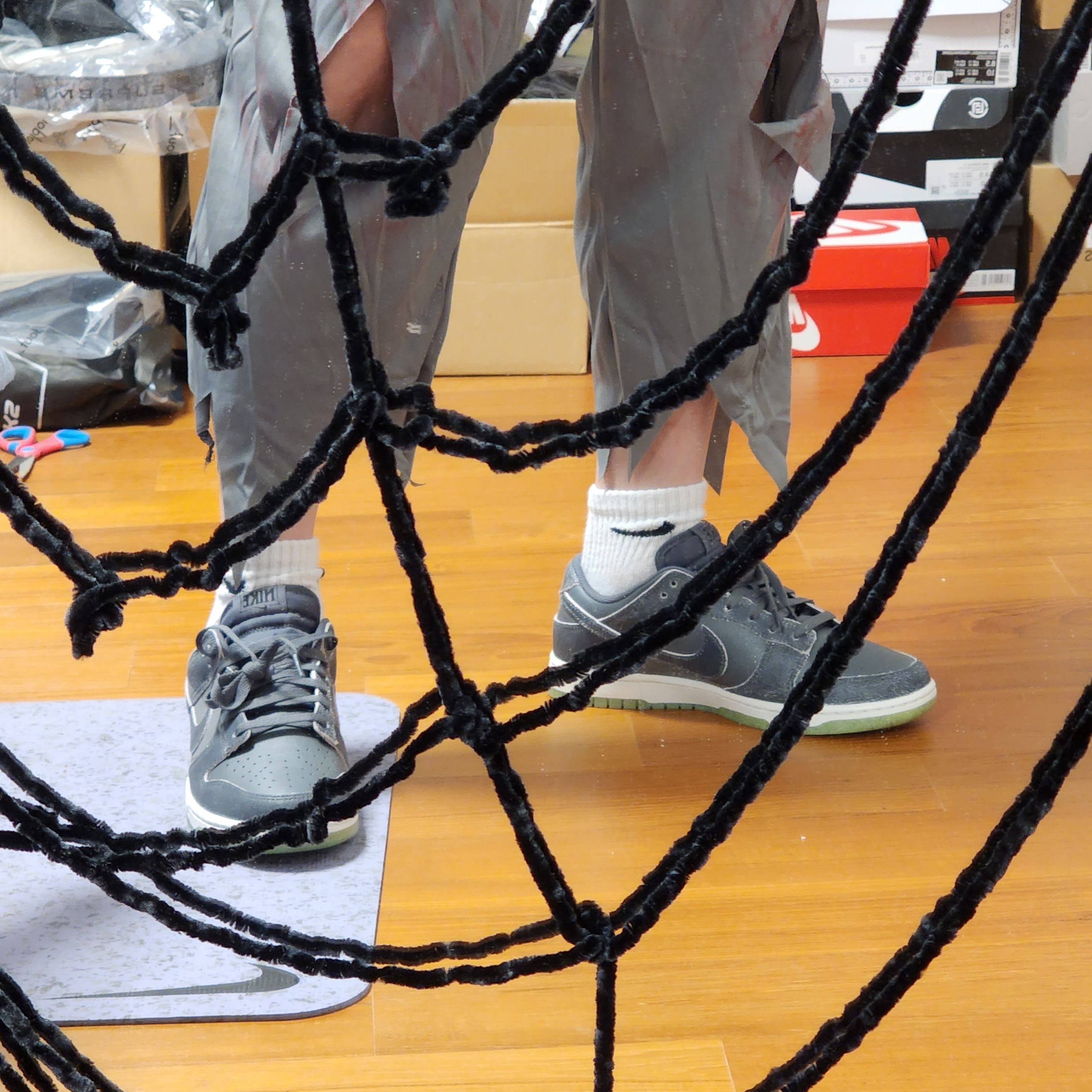 Nike Dunk Low Retro PRM Halloween 착용 스타일 - 2