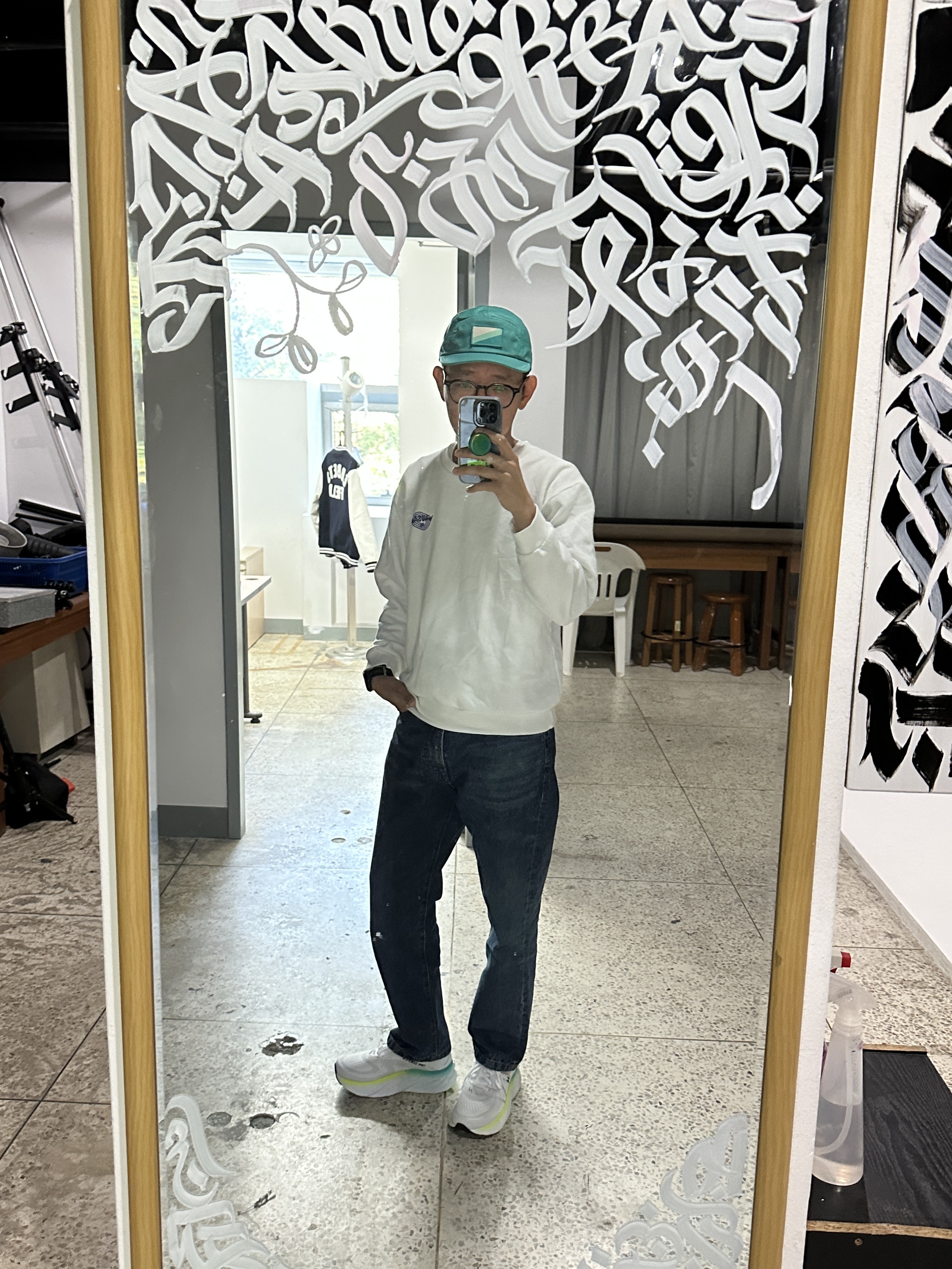 New Balance Fresh Foam X More v4 White Green - 2E Wide 착용 스타일