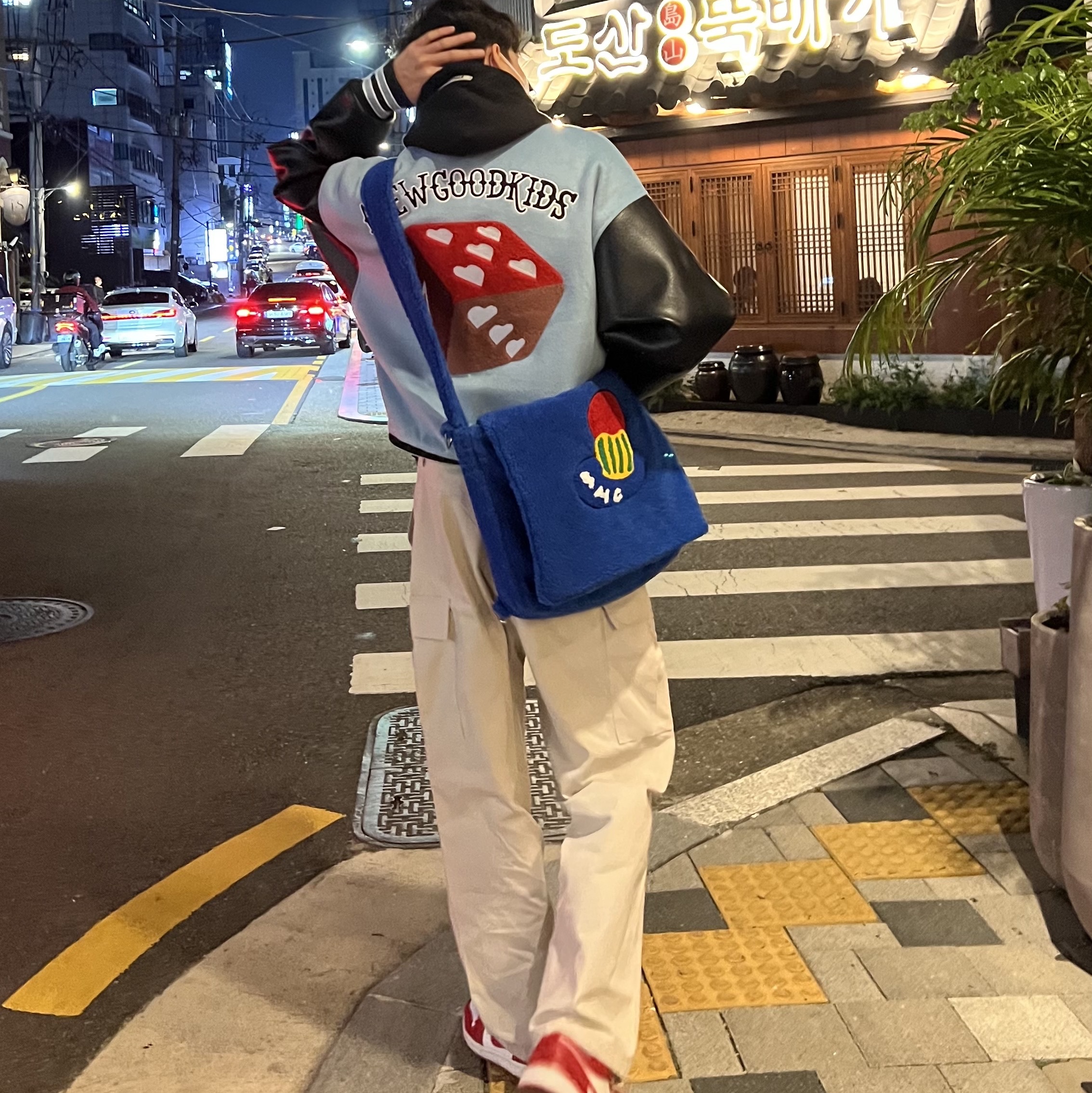 Jordan 1 Low Gym Red White 착용 스타일 - 5