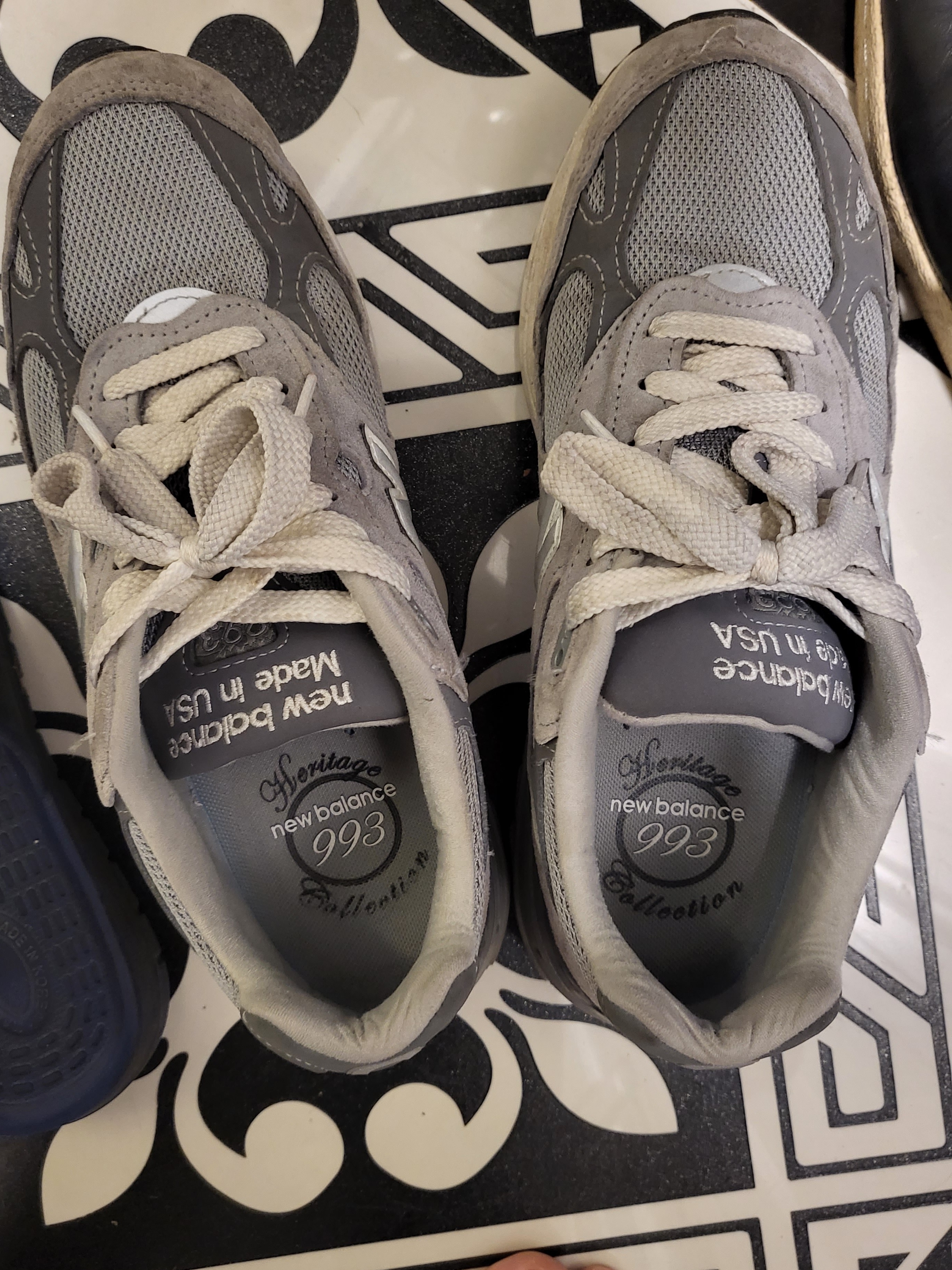 New Balance 993 Made in USA Grey - D Standard 착용 스타일 - 3