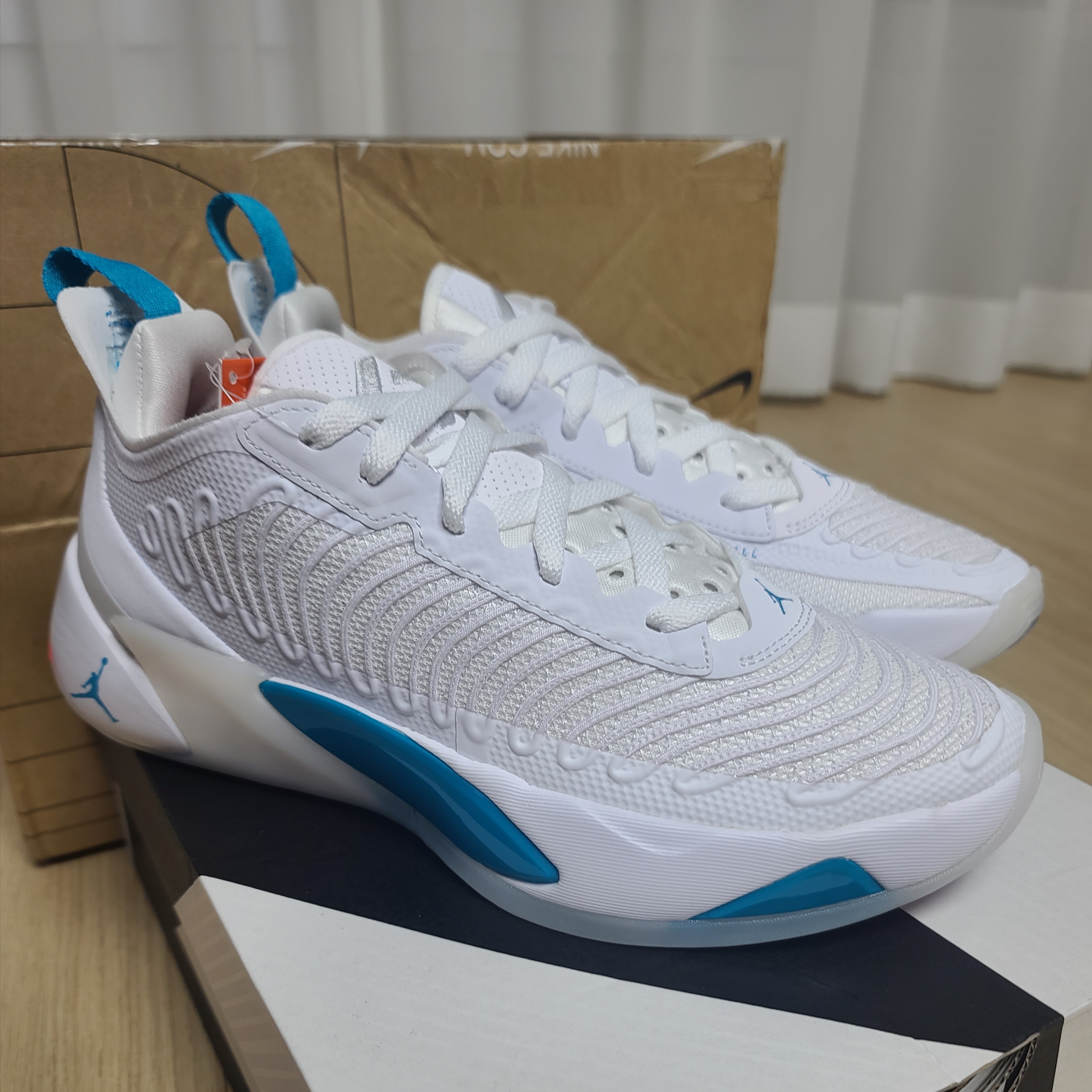 Jordan Luka 1 PF Neo Turquoise 착용 스타일