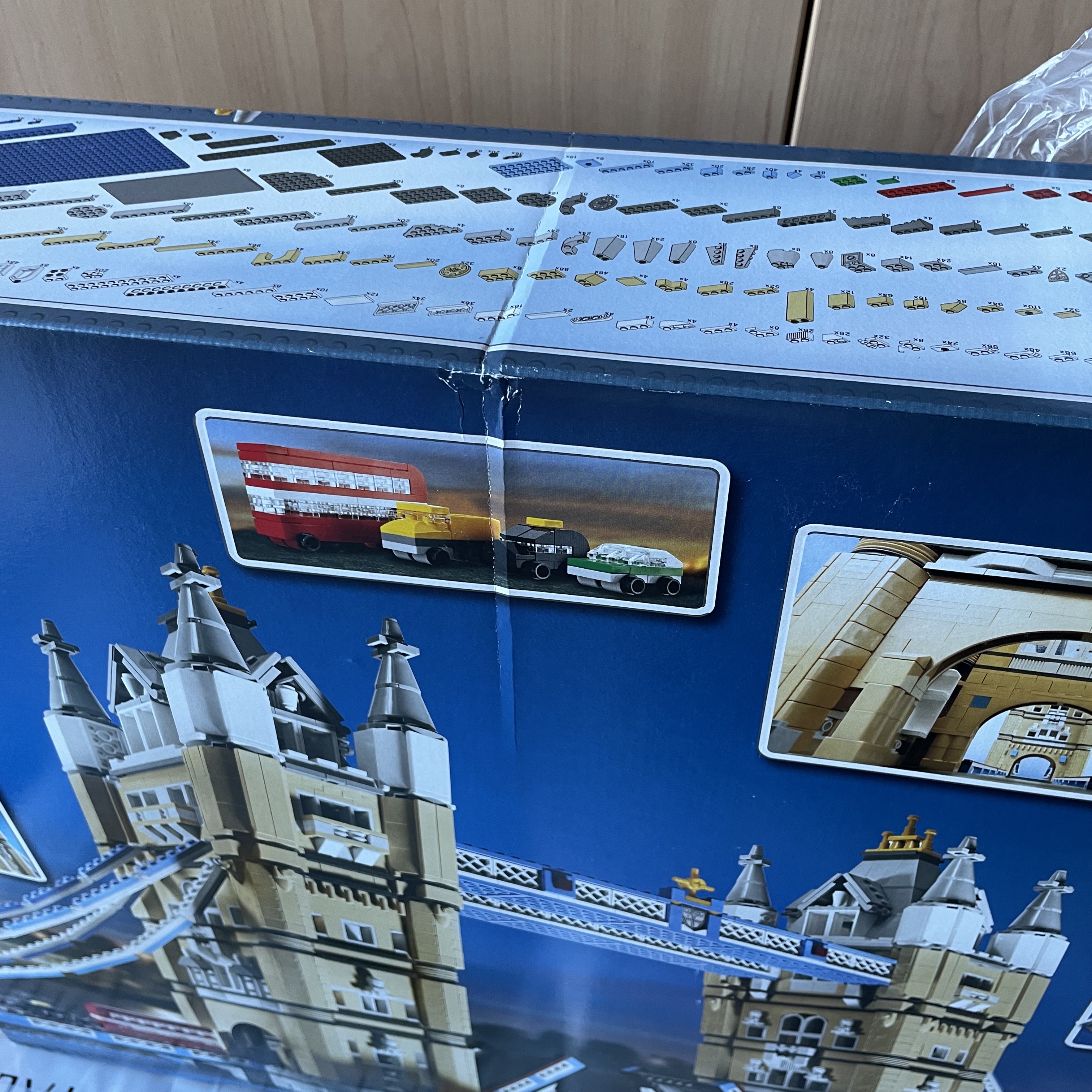 Lego Tower Bridge 착용 스타일