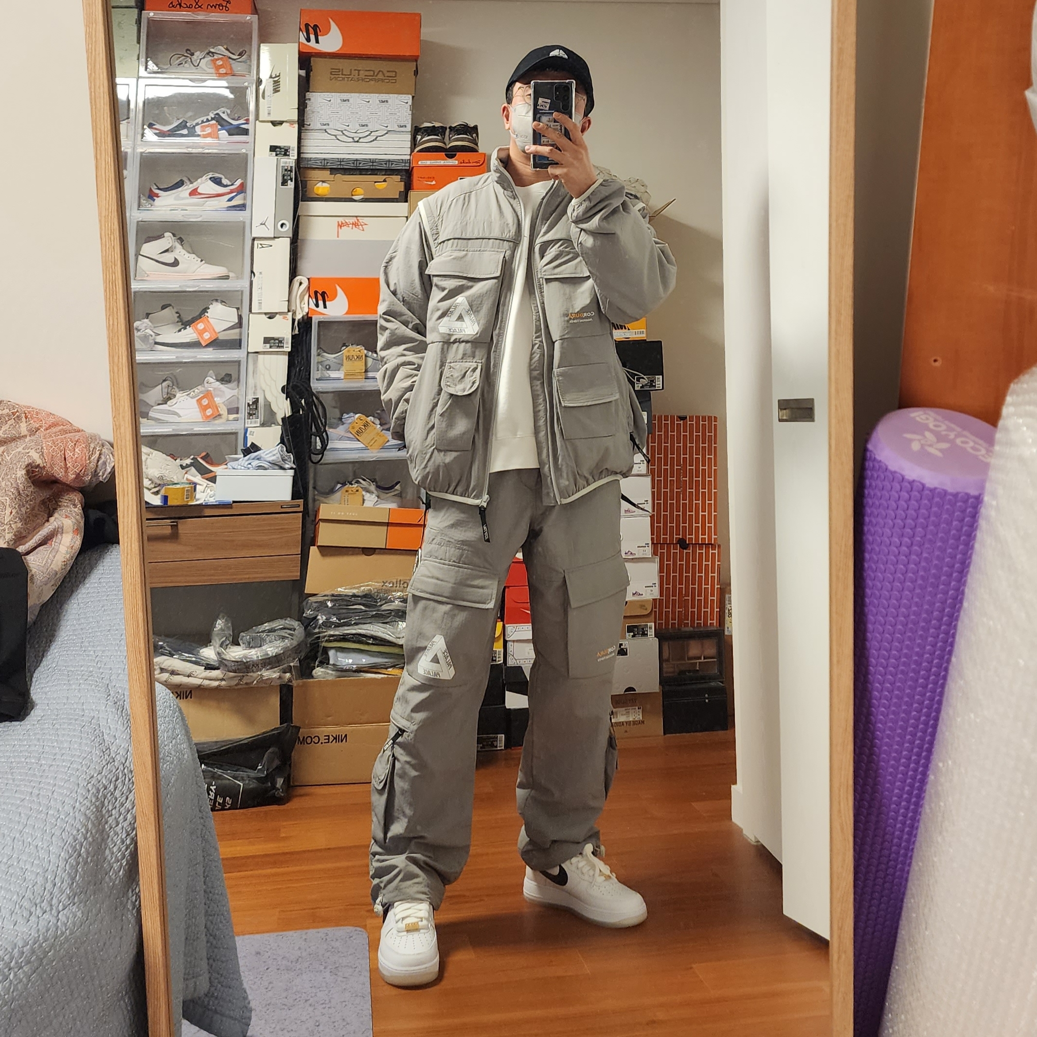 Palace Cordura RS Shell Cargos Grey - 22FW, Palace Cordura RS Zip Off Jacket Grey - 22FW 착용 스타일 - 4