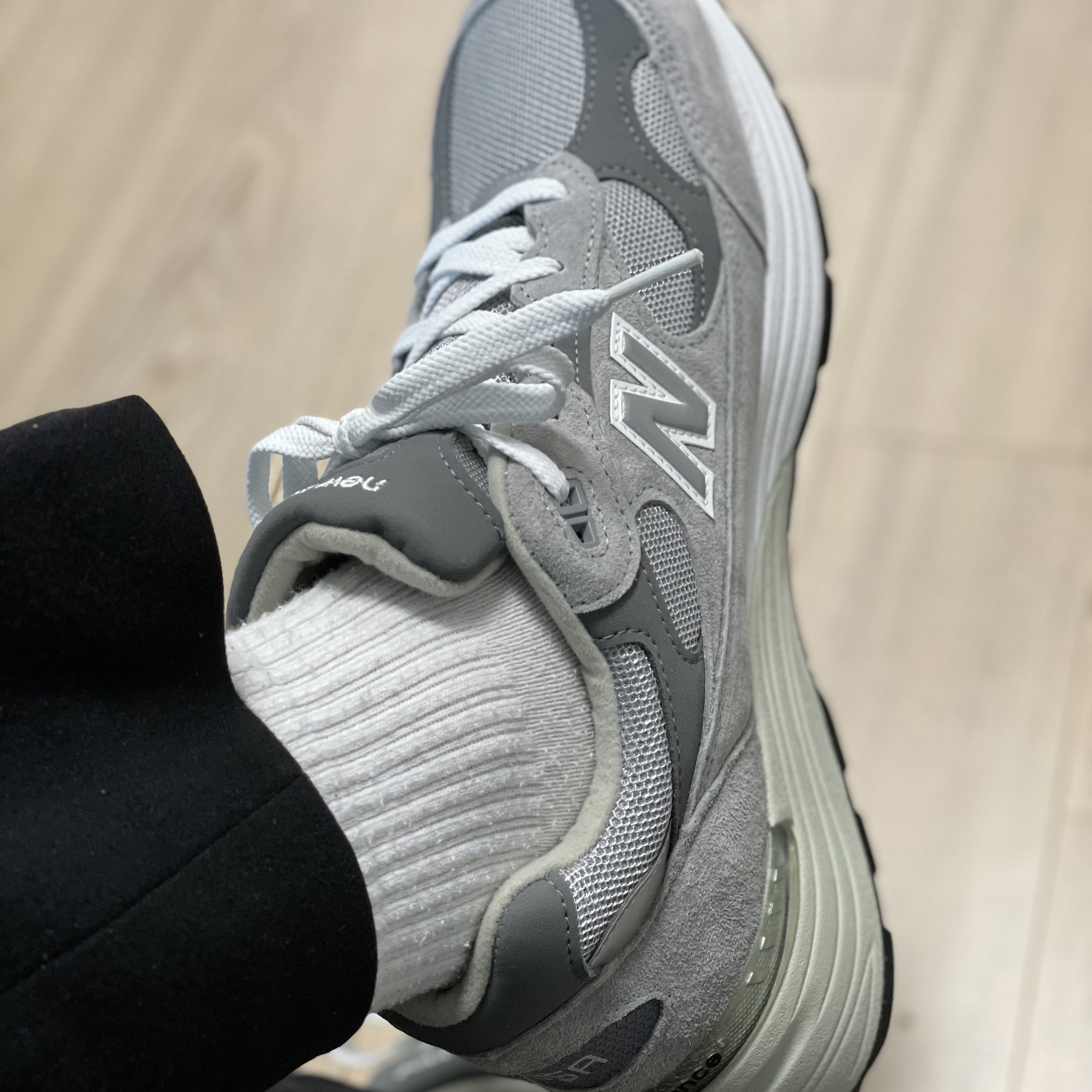 New Balance 992 Made in USA Grey - D Standard 착용 스타일 - 4