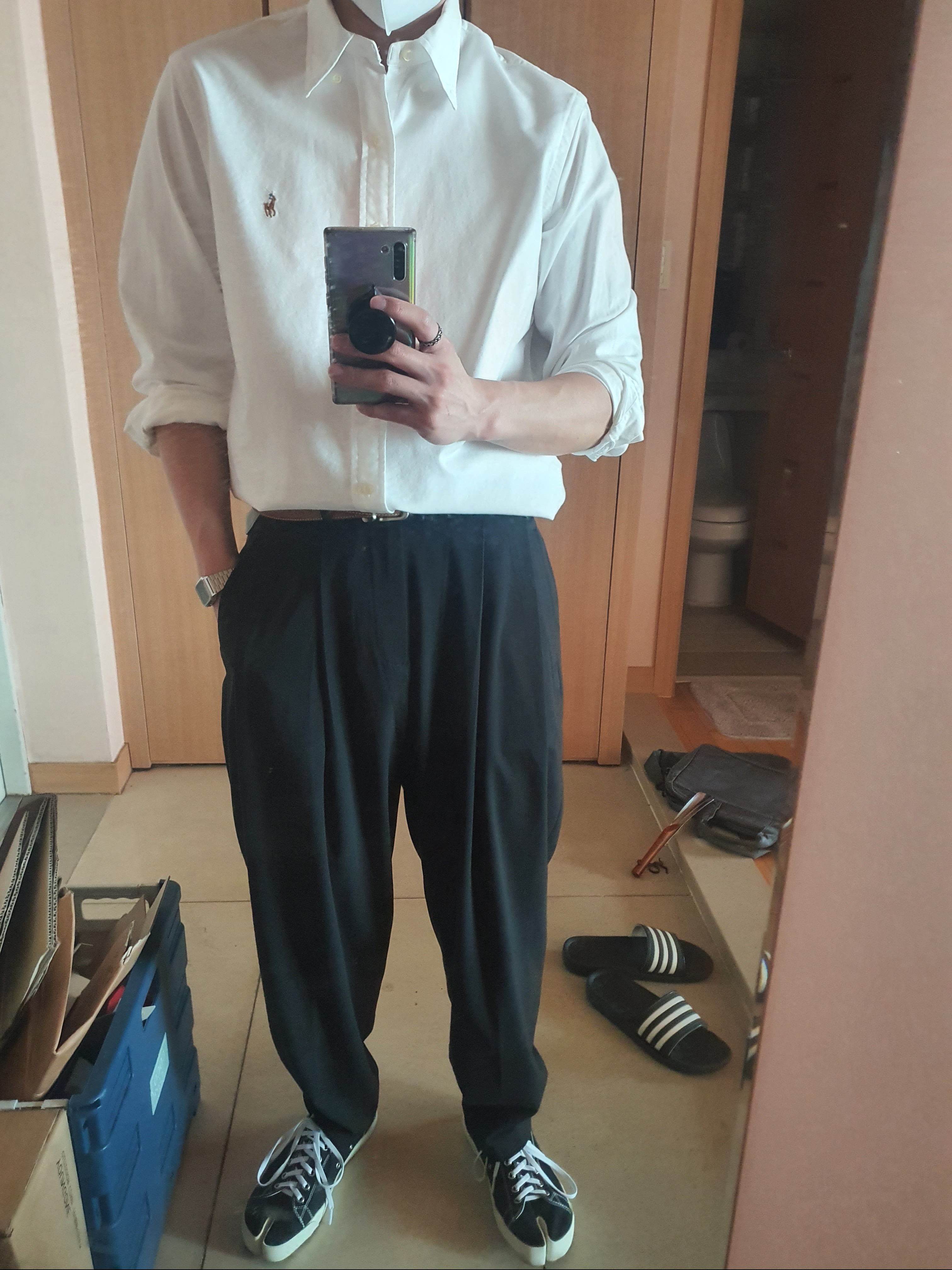 Maison Margiela Tabi Low Black 착용 스타일