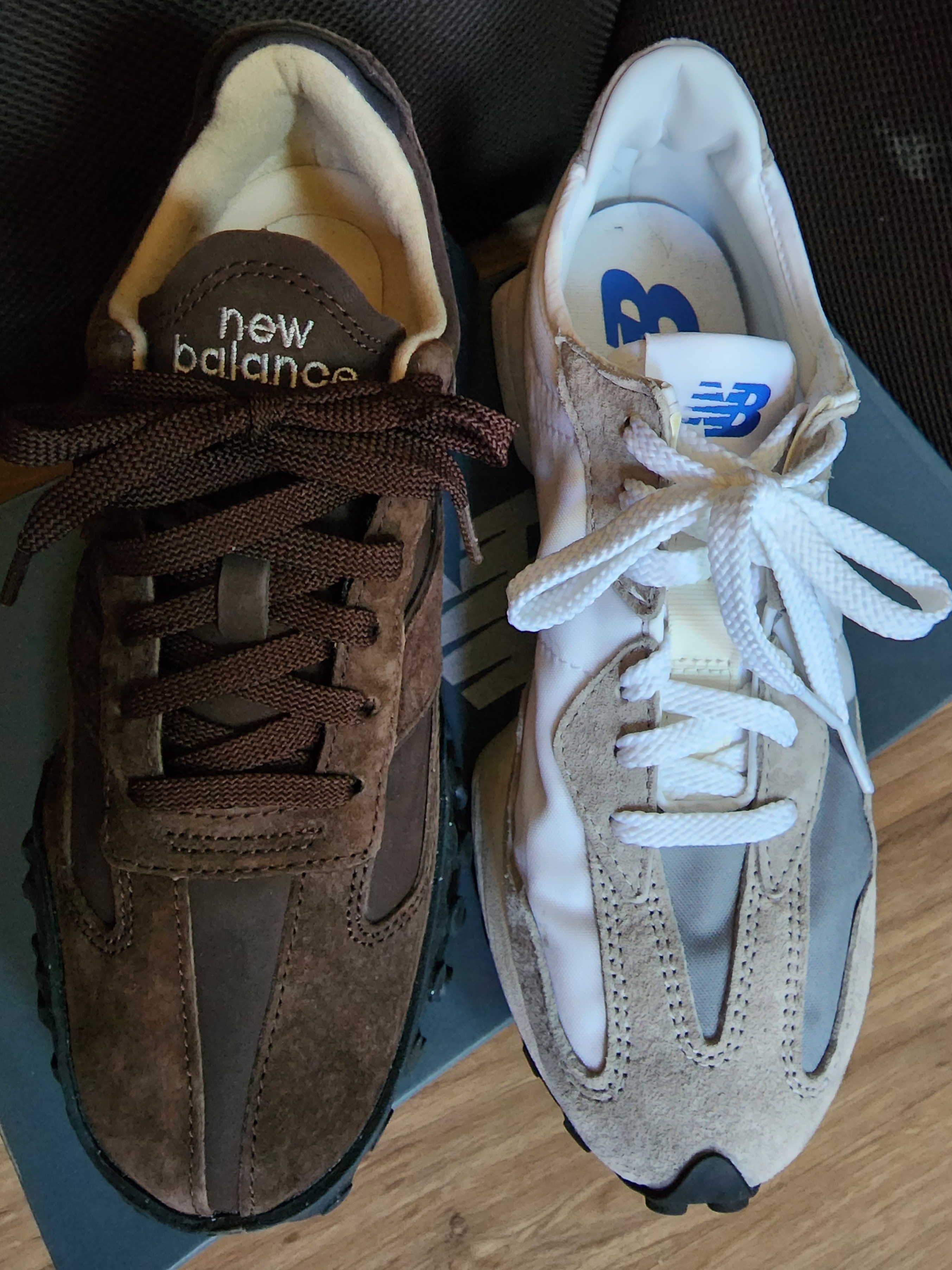 New Balance x Auralee XC-72 Brown, New Balance 327 Grey 착용 스타일 - 4