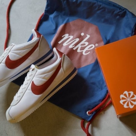 Nike Classic Cortez Nylon Premium Qs White Varsity Red 착용 스타일 - 2