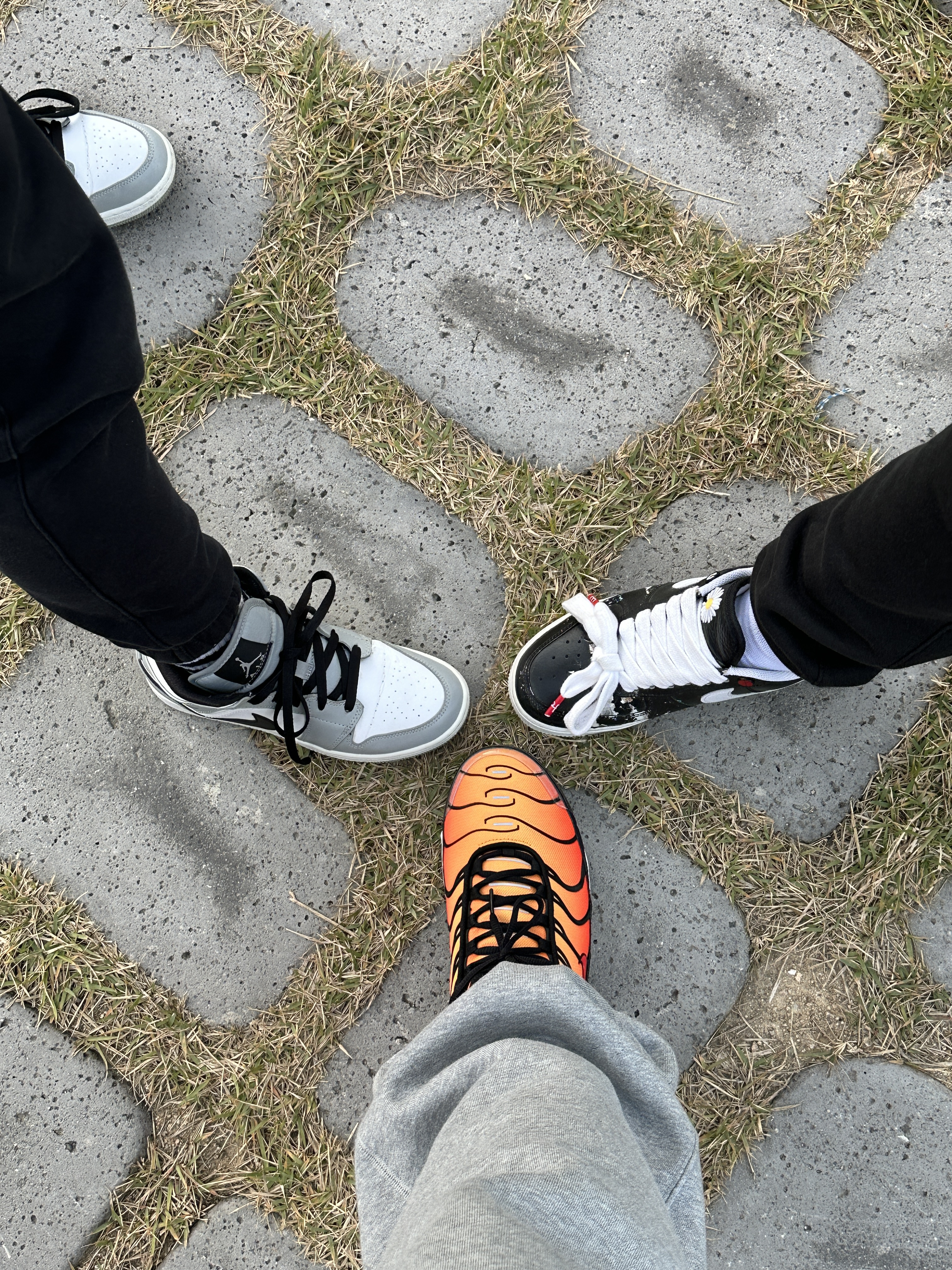 Nike Air Max Plus OG Pimento 2018, Nike x Peaceminusone Air Force 1 Low Para-Noise 착용 스타일 - 1