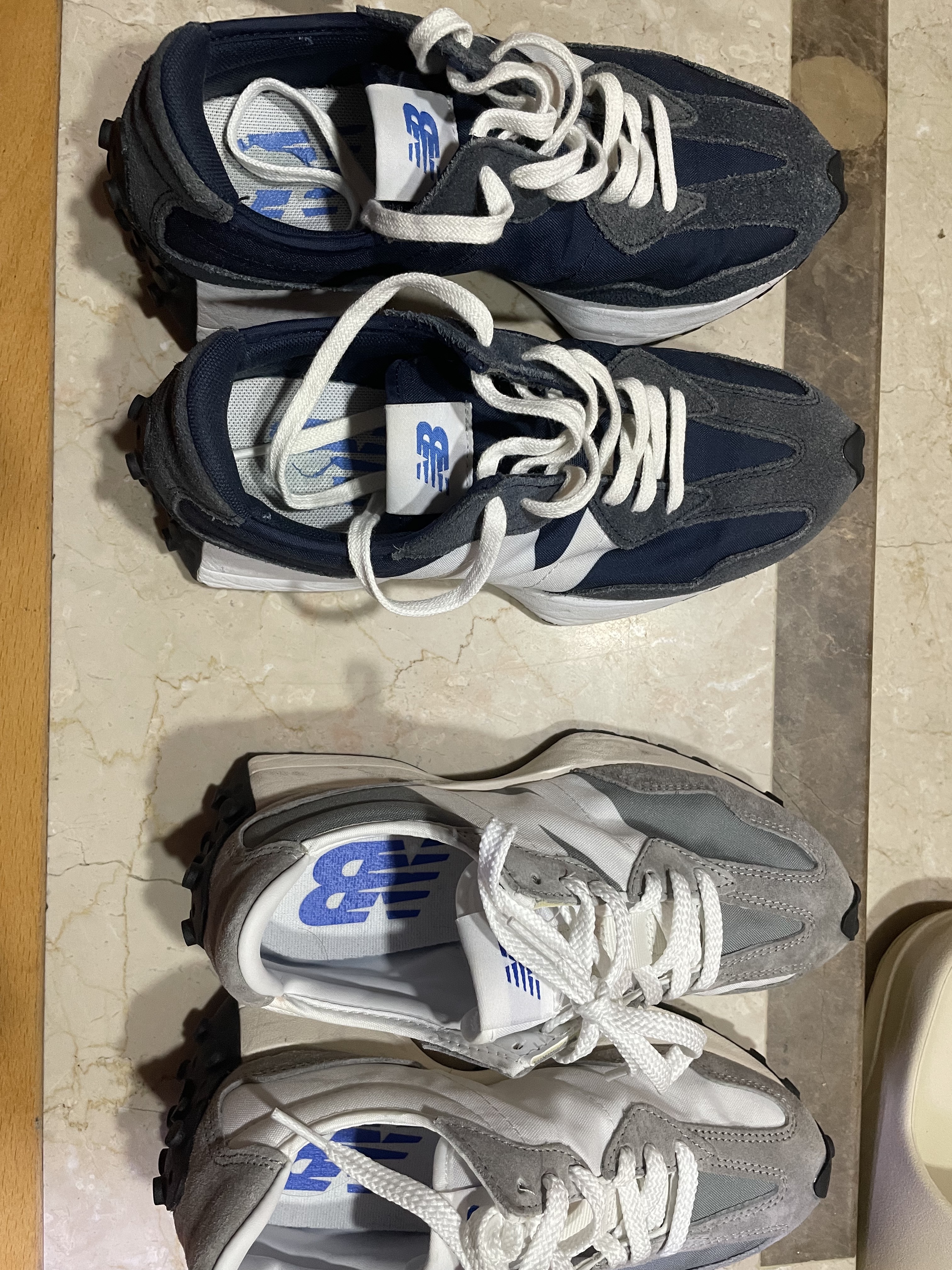 New Balance 327 Grey, New Balance 327 Navy 착용 스타일