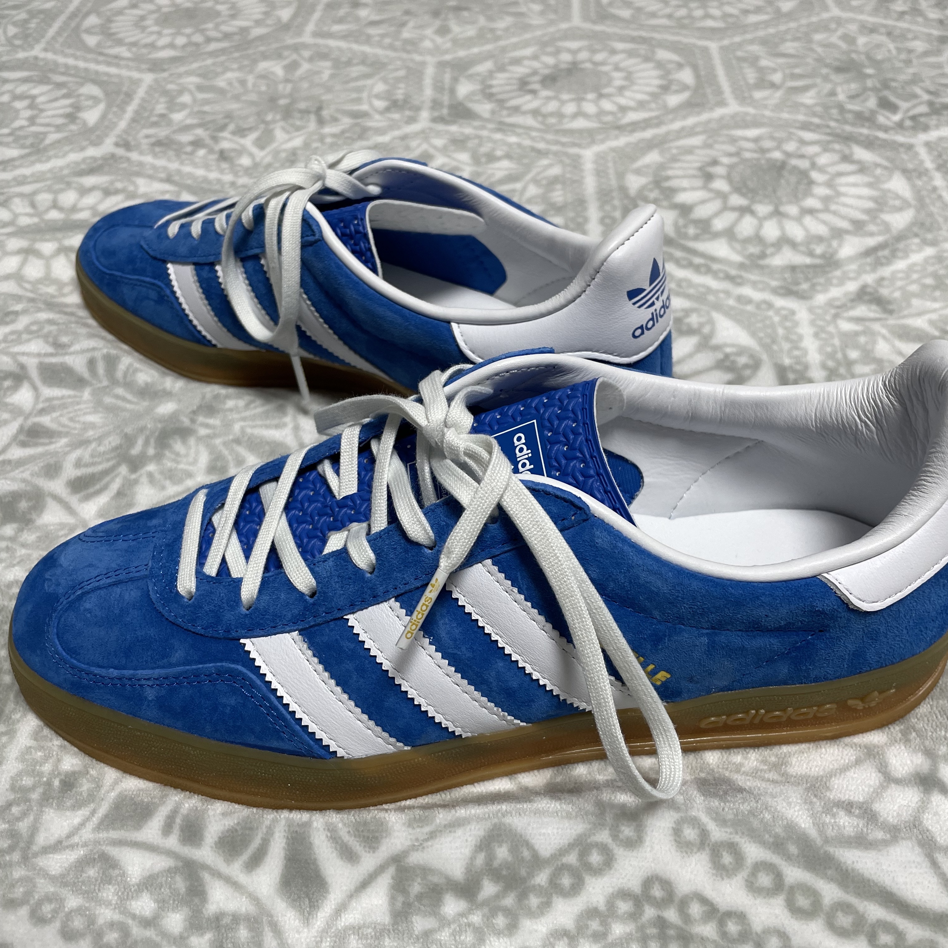 Adidas Gazelle Indoor Blue Bird 착용 스타일 - 4